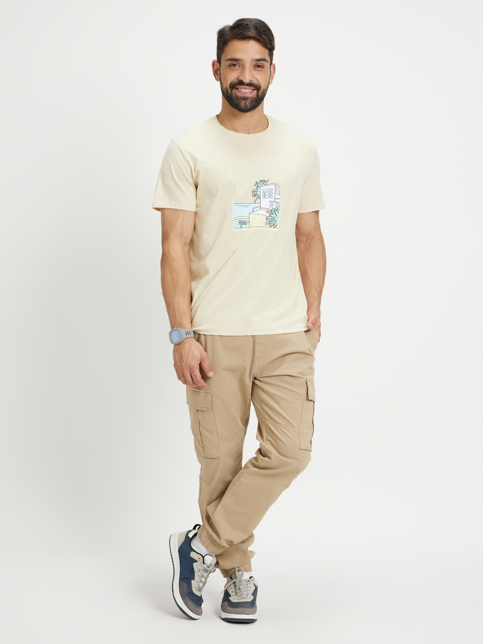 Men's Beige Graphics Regular T-Shirts