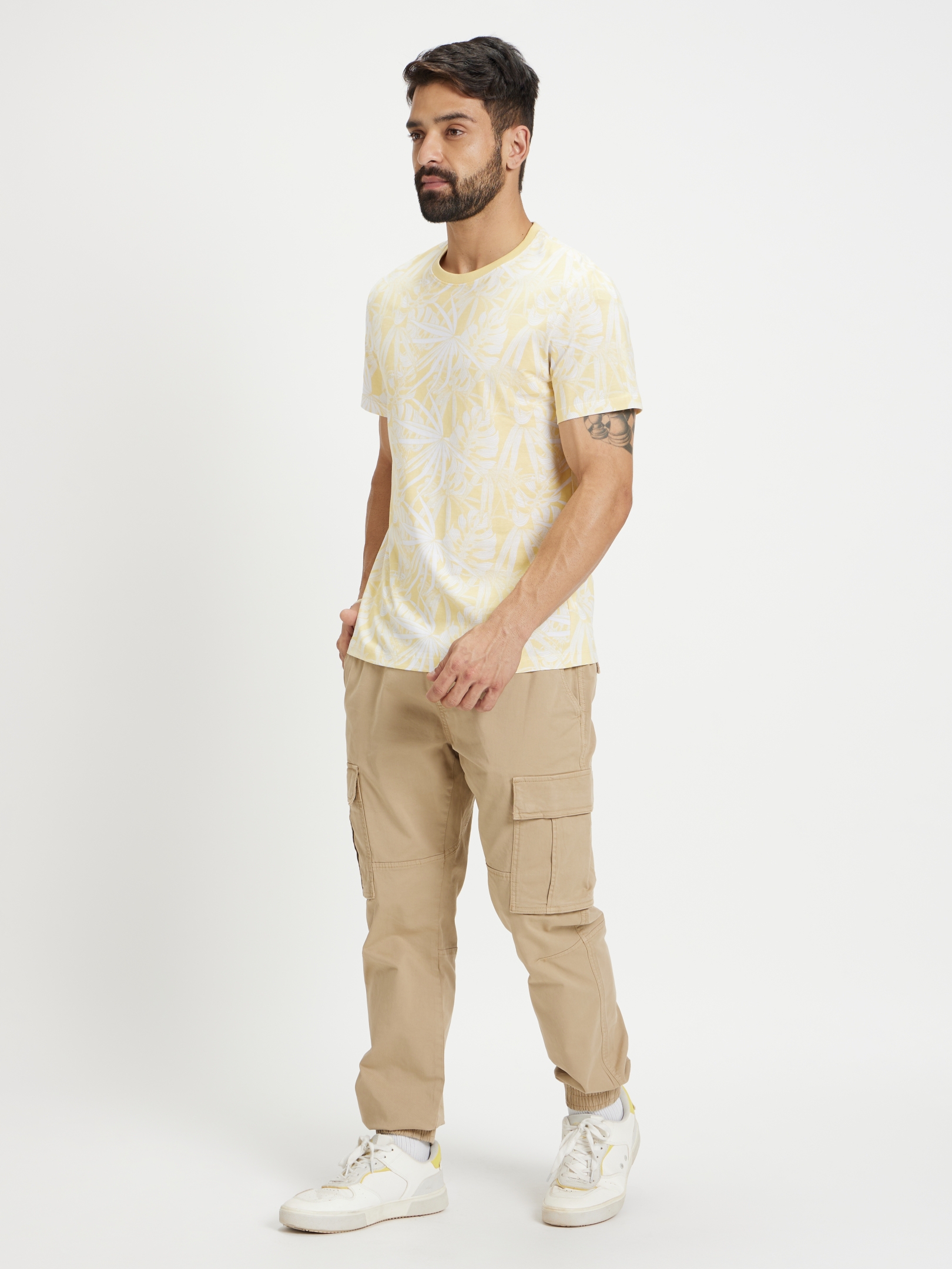 Men's Yellow Tropical Regular T-Shirts