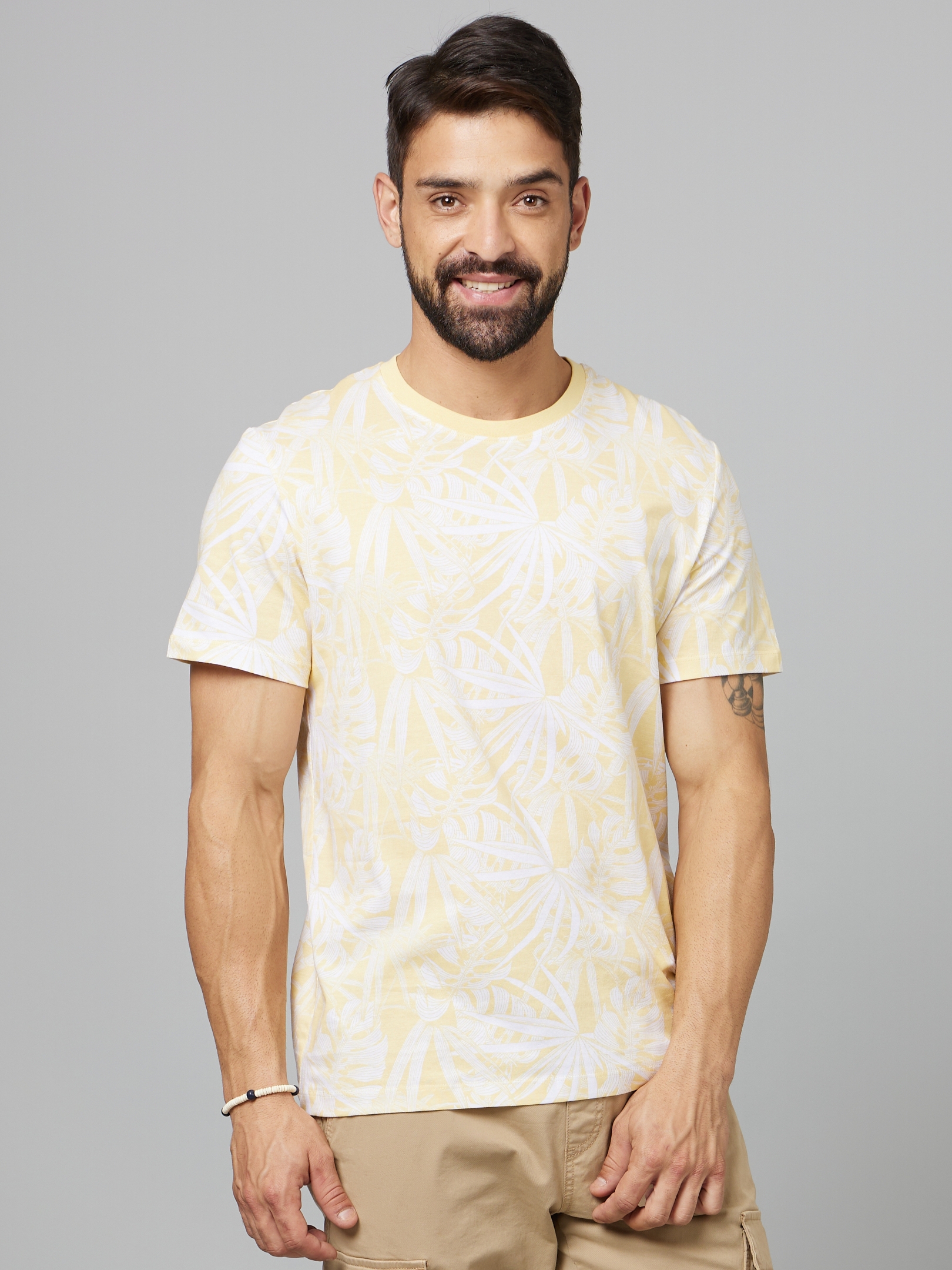 celio | Men's Yellow Tropical Regular T-Shirts