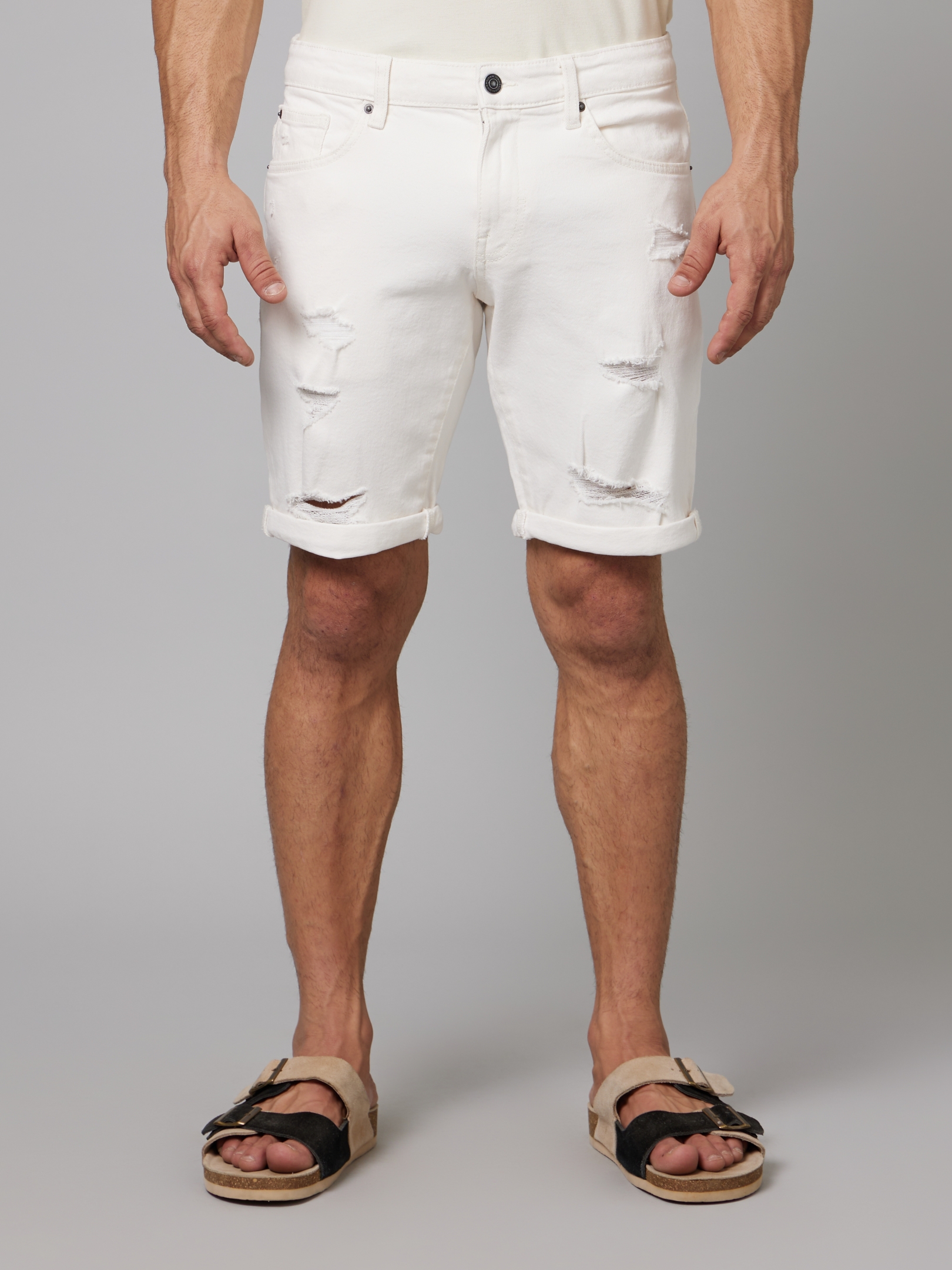 Men's White Cotton Blend Solid Shorts