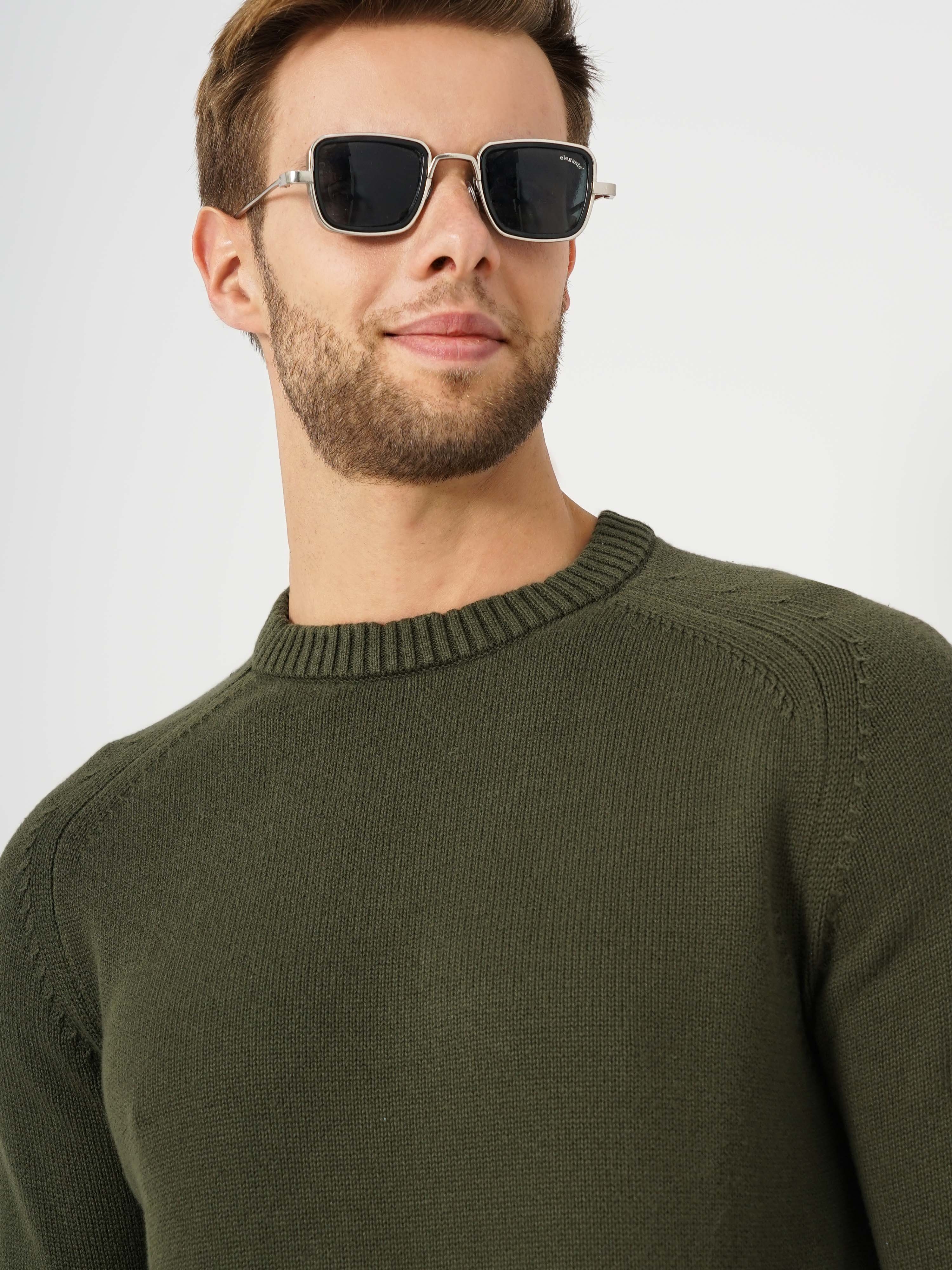 celio | Men's Green Solid Sweaters 4