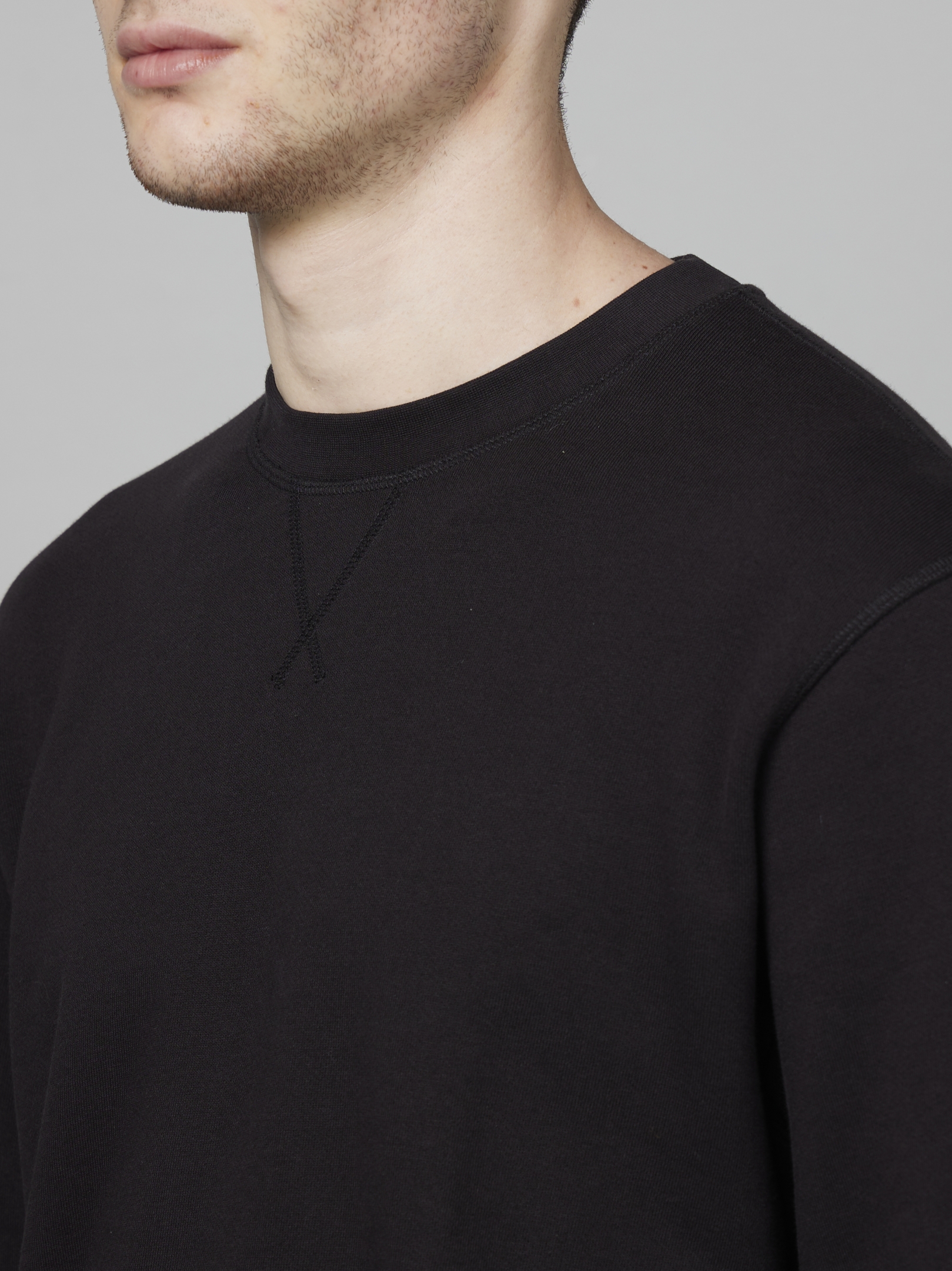 Men's Black Solid Sweaters