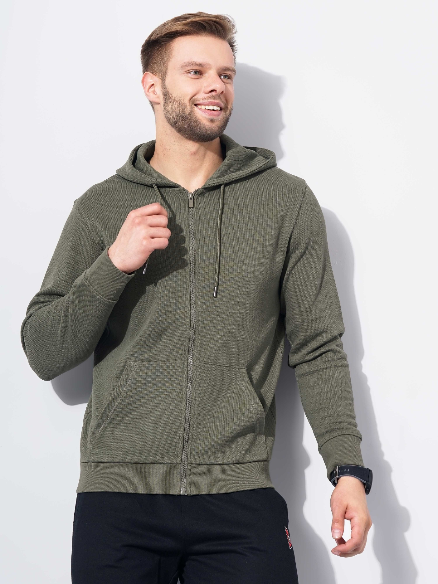 celio | Men's Green Solid Hoodies