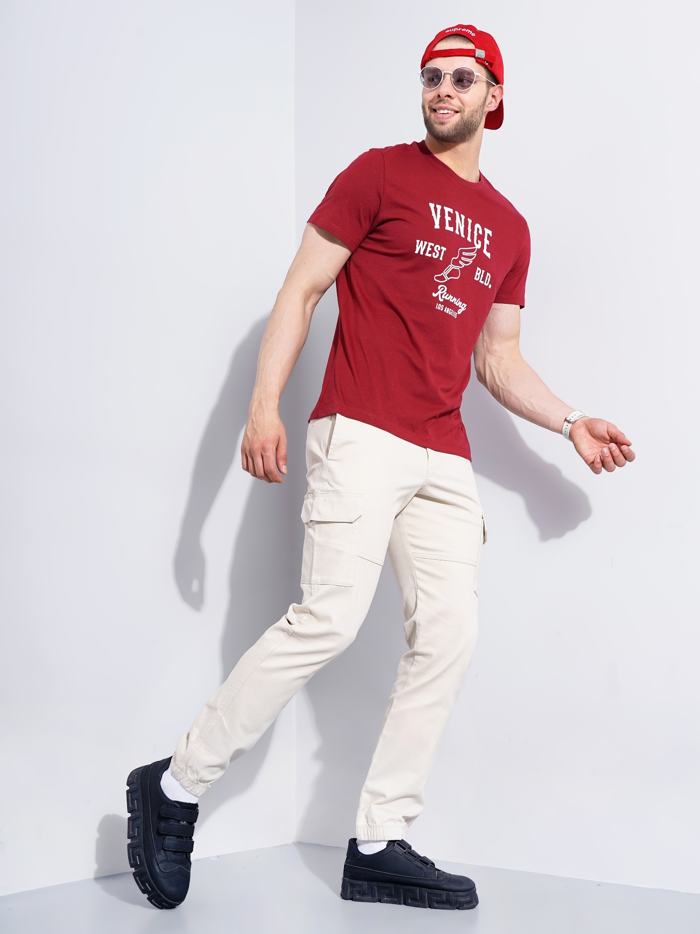 Men's Red Graphics Regular T-Shirts