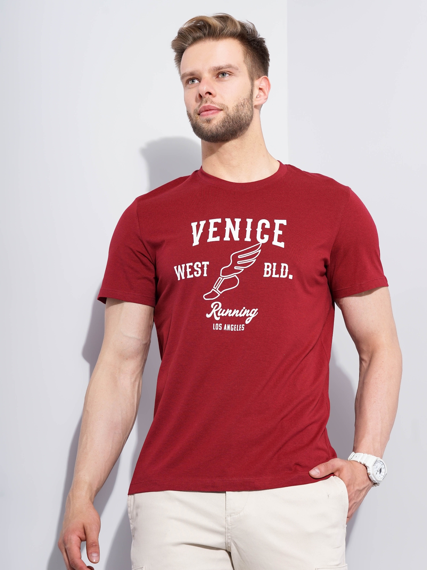 celio | Men's Red Graphics Regular T-Shirts