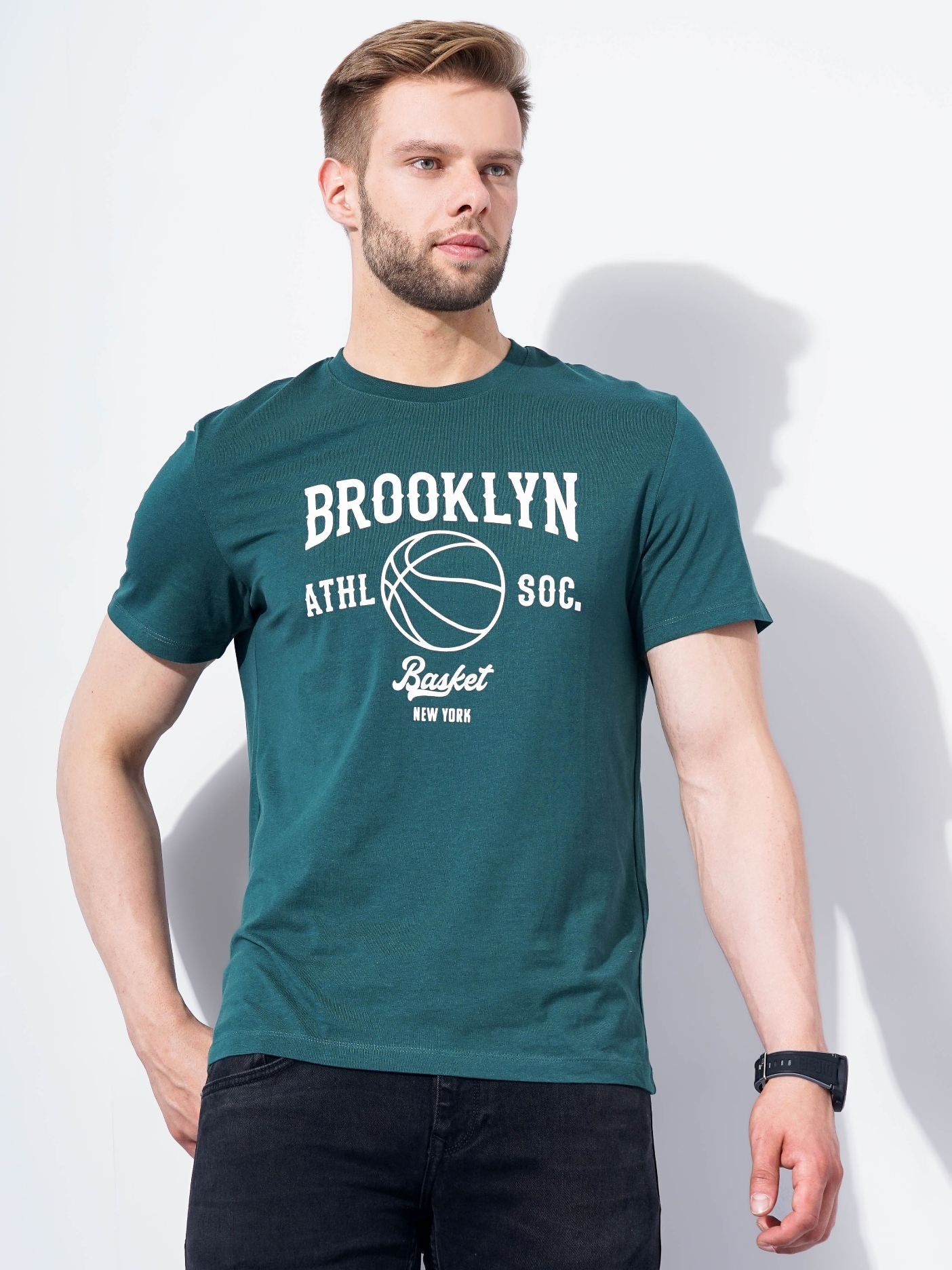 celio | Men's Green Graphics Regular T-Shirts