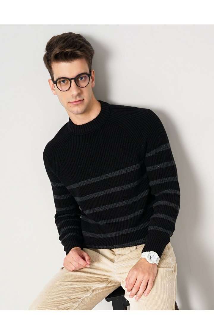 Men's Black Knitted Sweaters