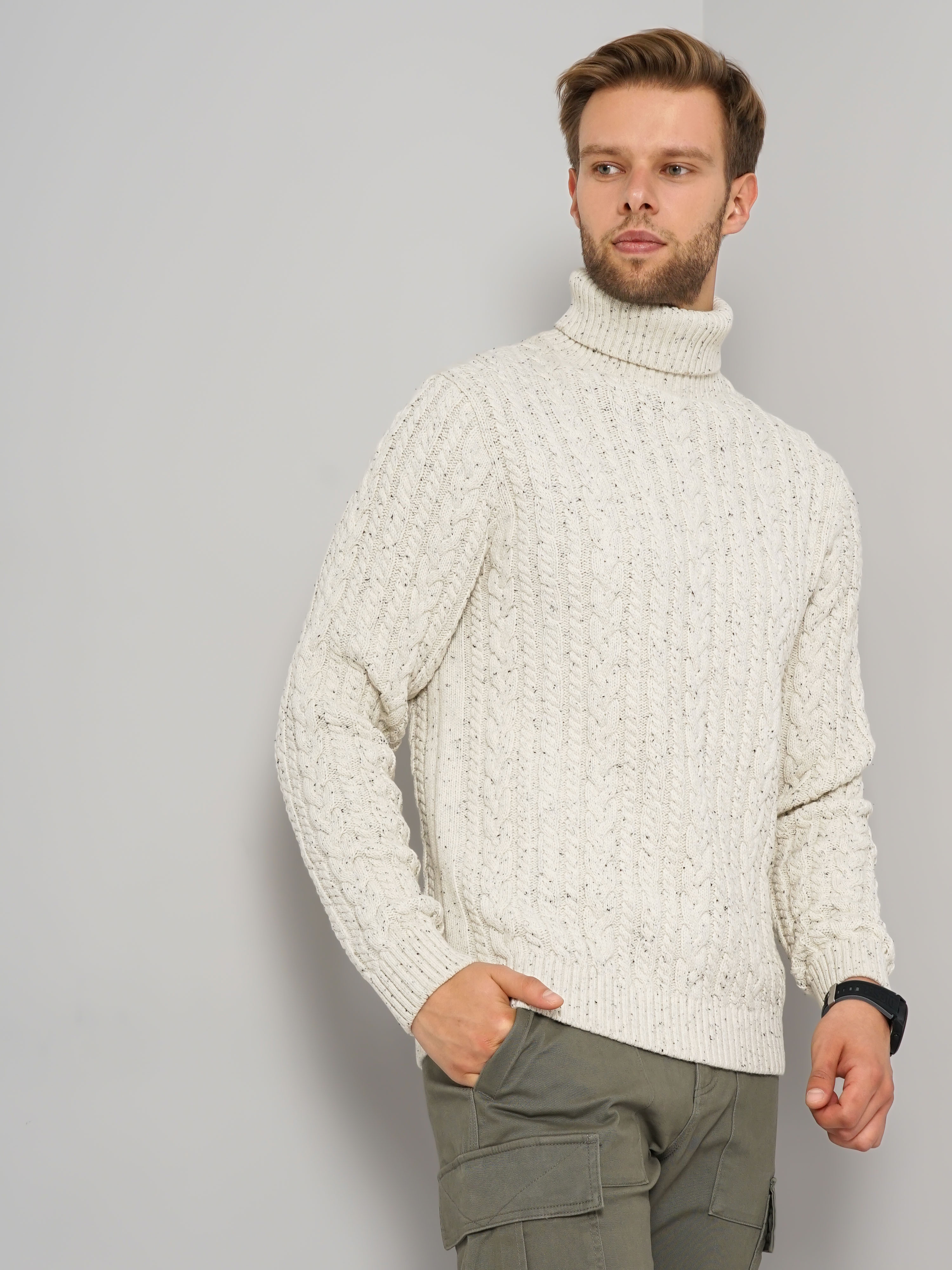 Men's Beige Knitted Sweaters