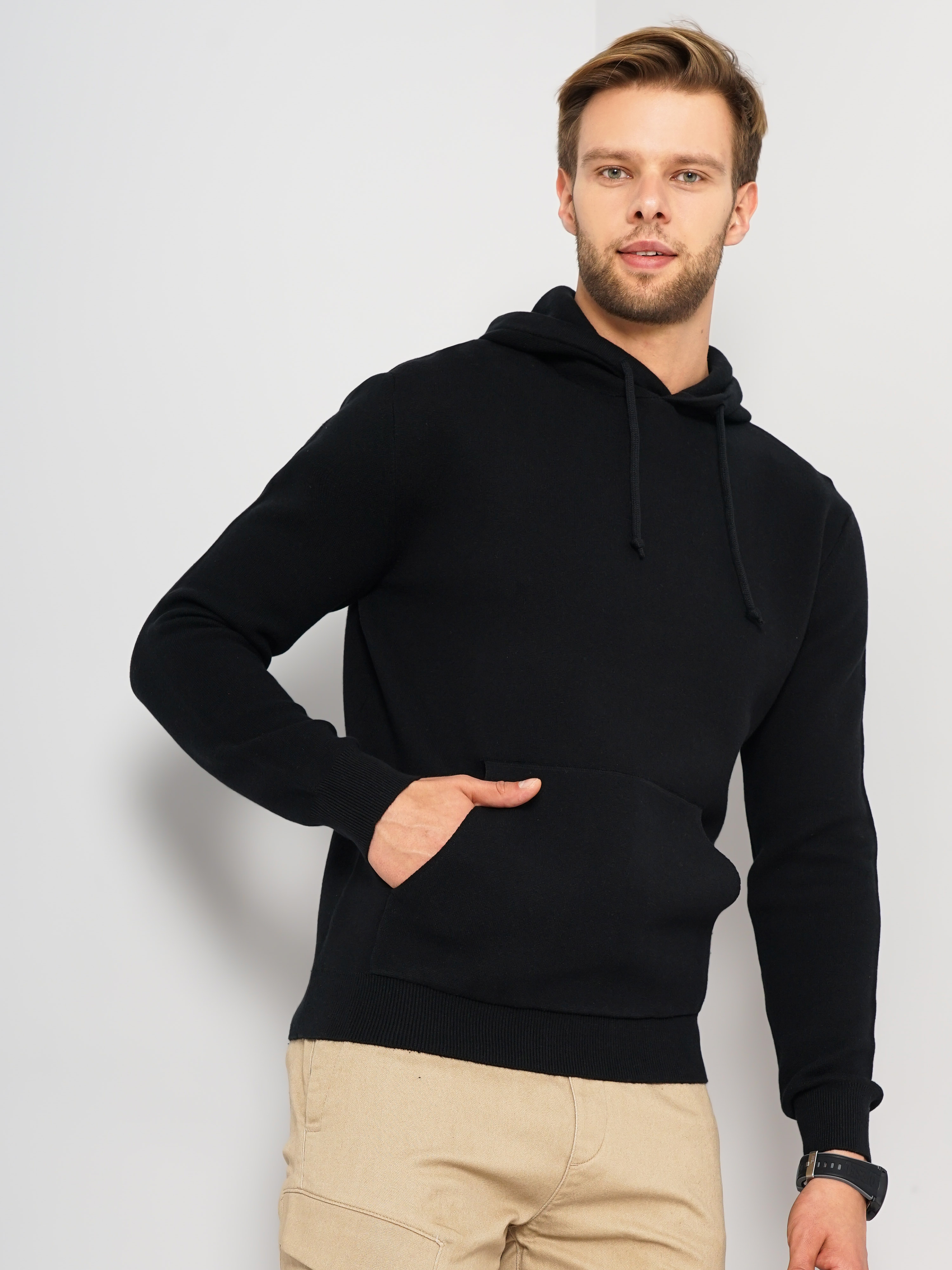 Men's Black Knitted Sweaters