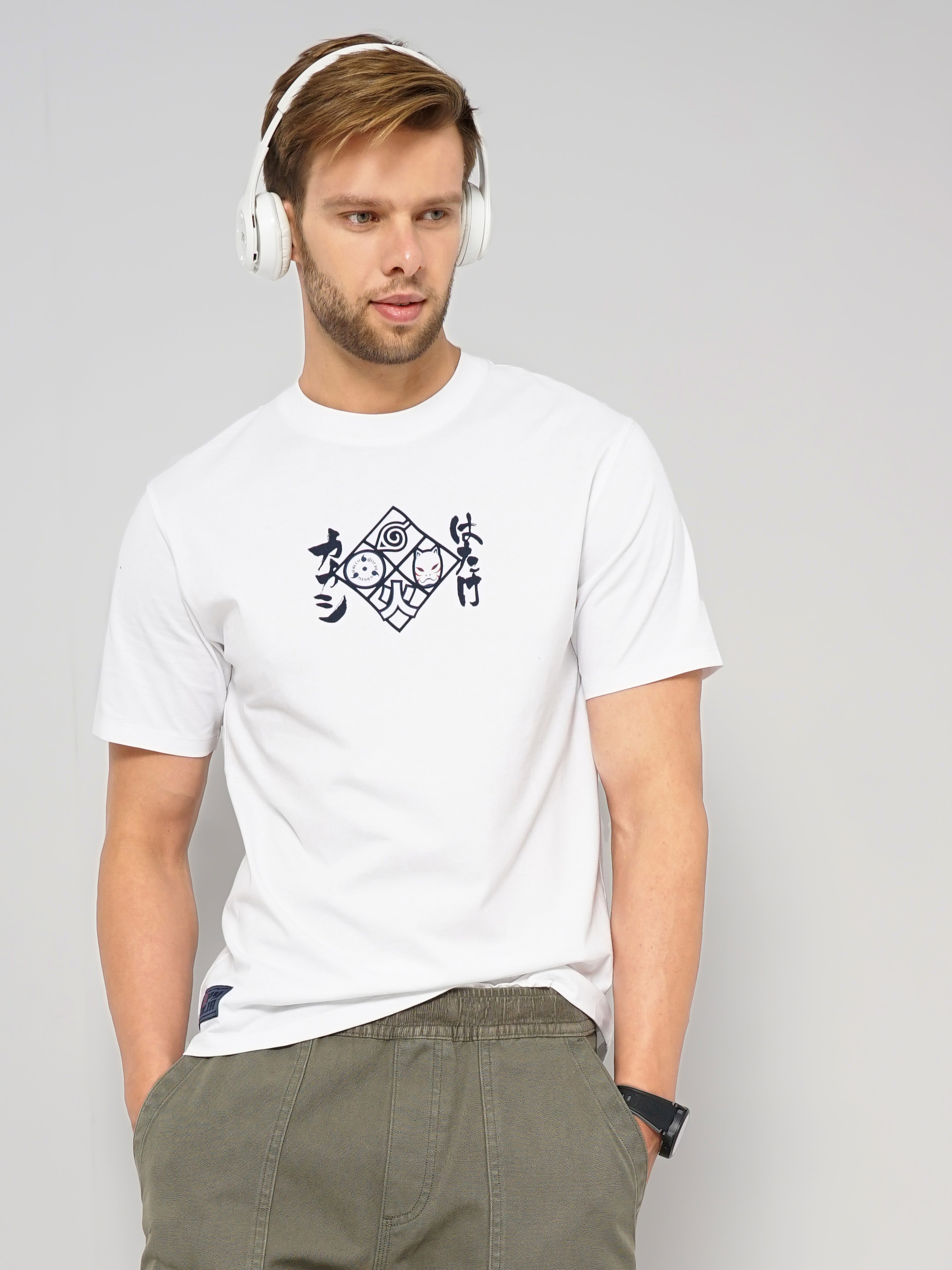 celio | Celio Naruto Blanc Printed Round Neck Cotton T-shirt