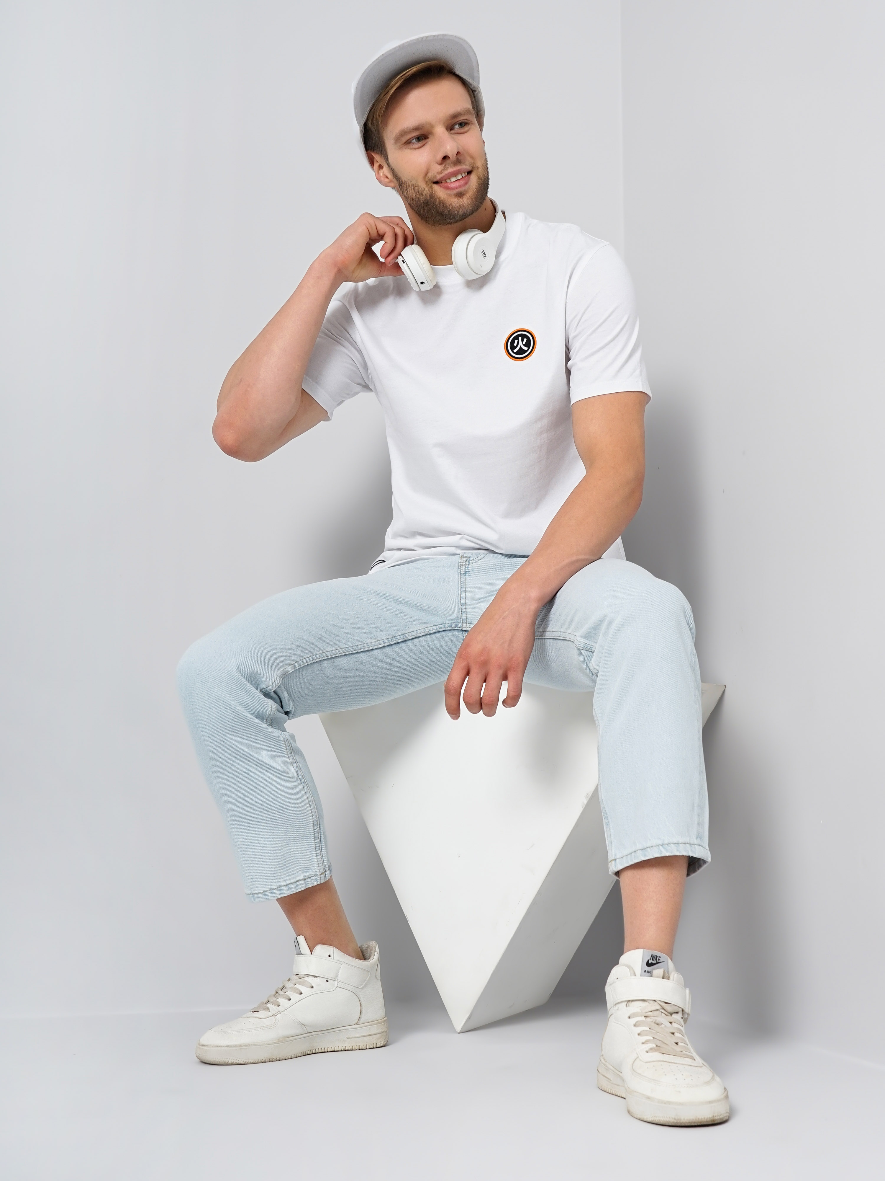 celio | Men's White Printed Regular T-Shirts 5