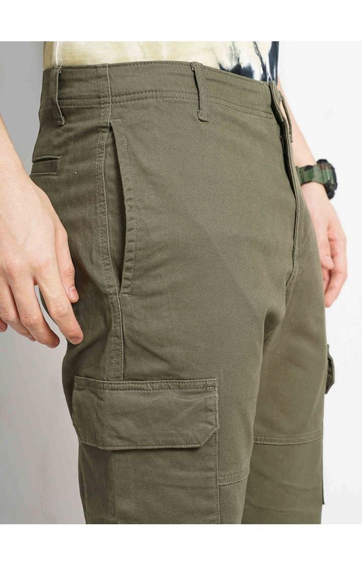 Celio Men Green Solid Loose Fit Cotton Cargo Casual Trousers