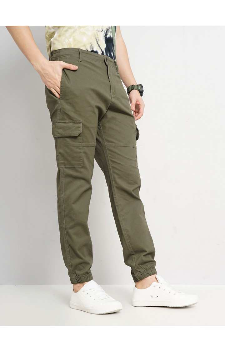 Celio Men Green Solid Loose Fit Cotton Cargo Casual Trousers