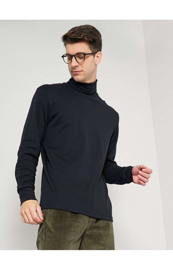 Men's Black Solid Sweatshirts