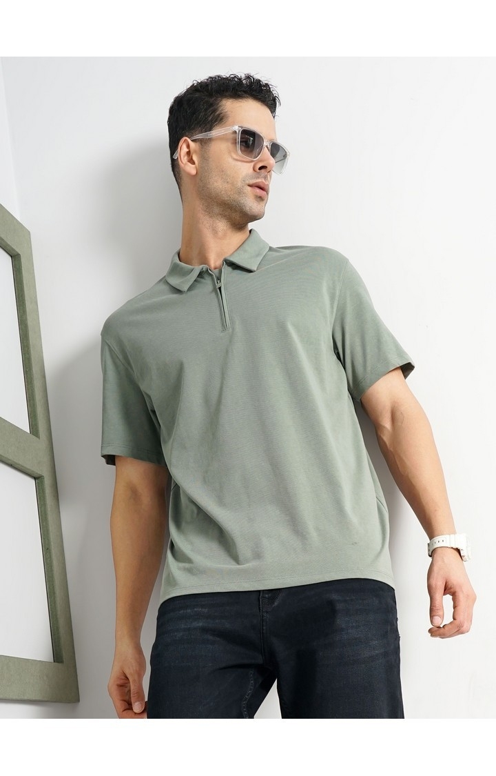 Celio Men Green Solid Slim Fit Cotton Tshirts