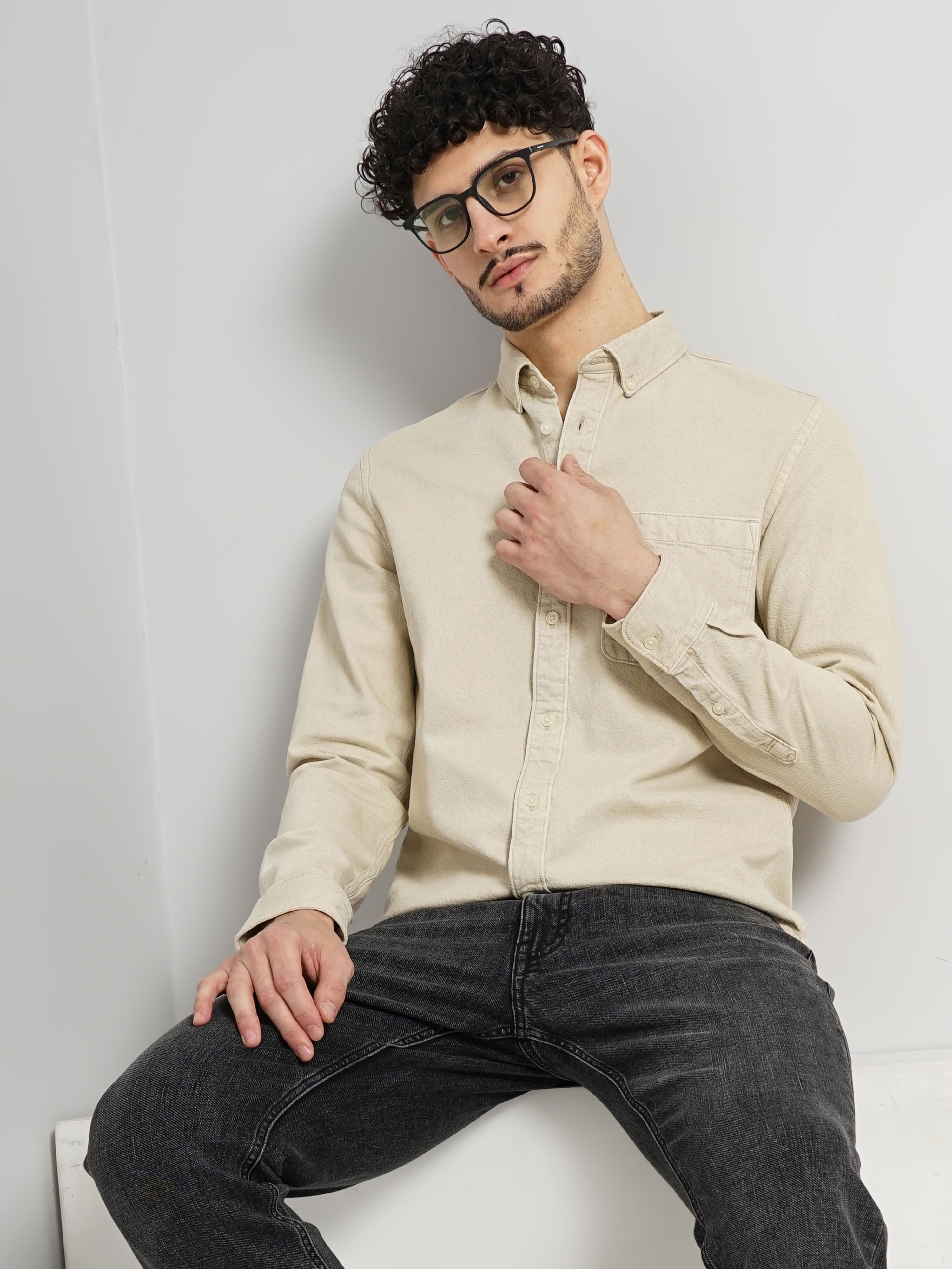 Celio Men Beige Solid Oversized Cotton Over-Dyed Casual Shirt