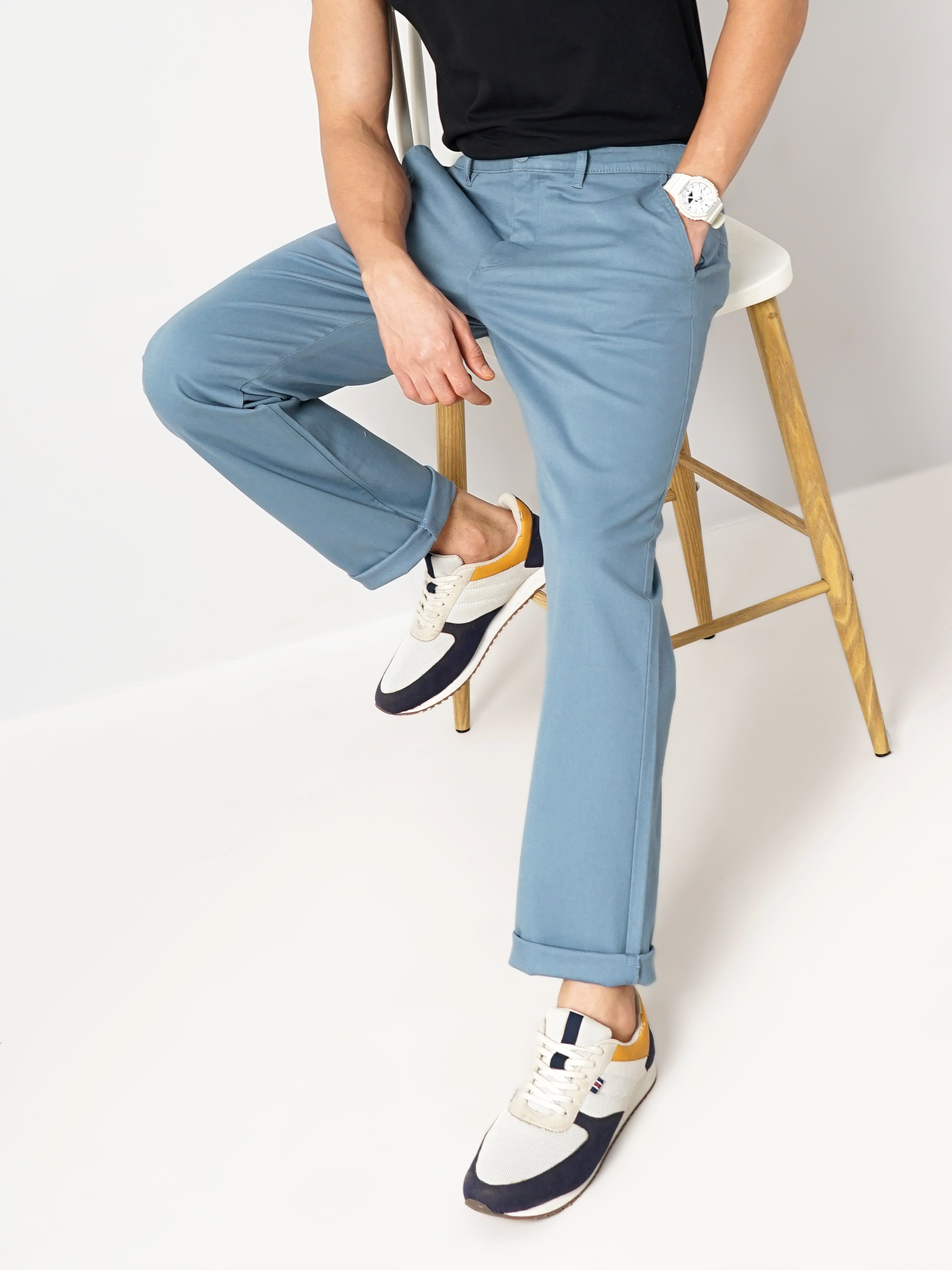Celio Men Blue Solid Straight Fit Cotton Chino Casual Trouser