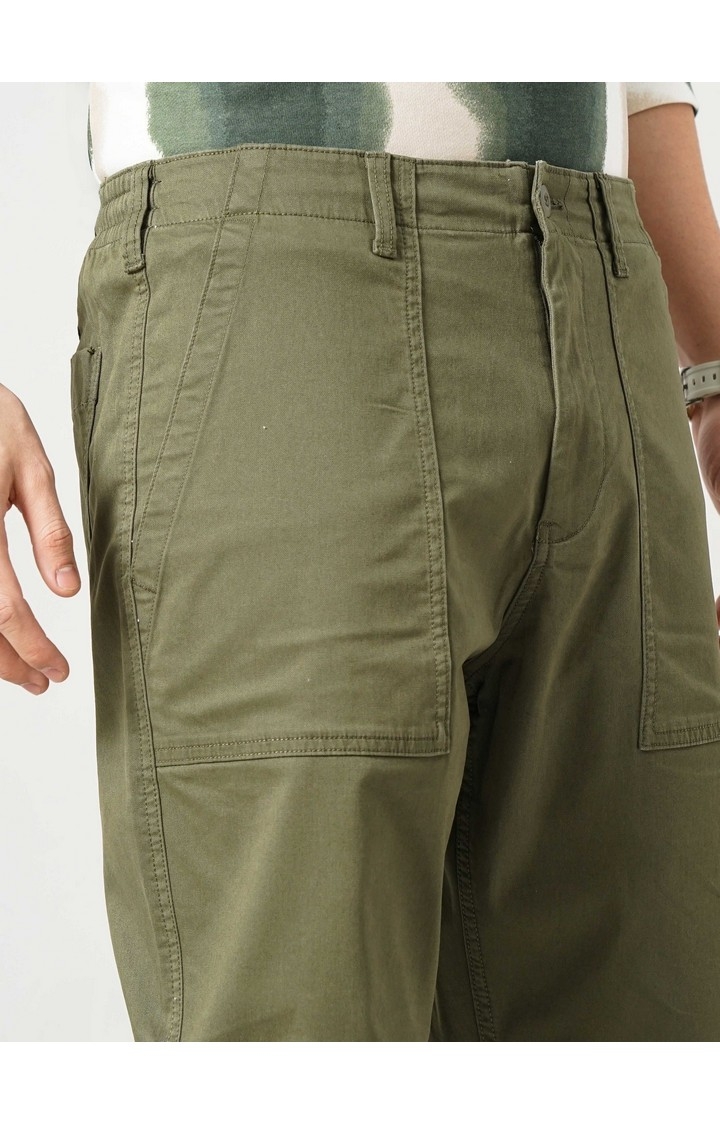 Celio Men Olive Solid Loose Fit Cotton Elastane Cargos Casual Trousers