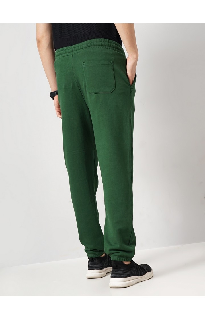 Celio Men Green Solid Loose Fit Cotton French Terry Casual Trousers