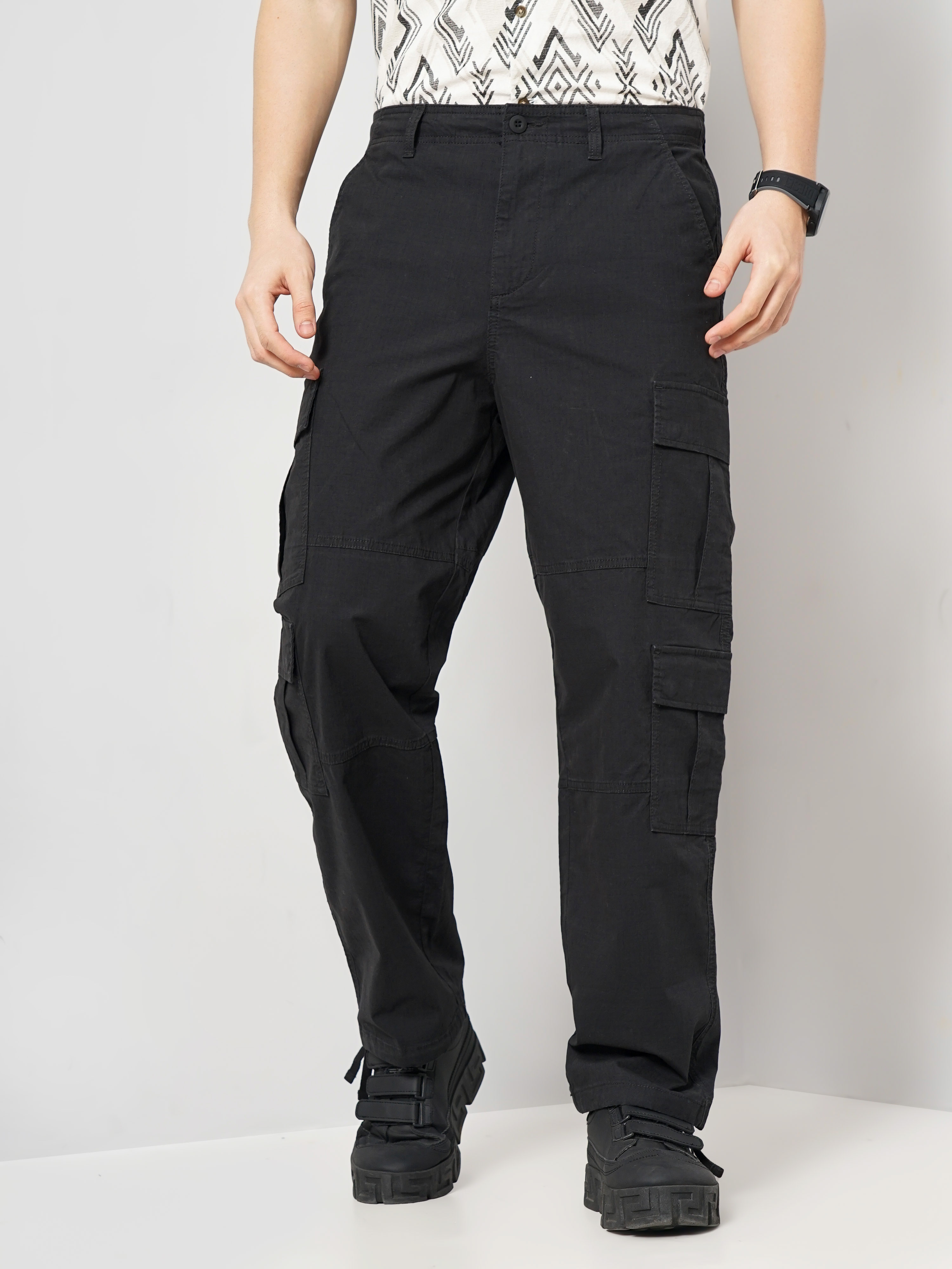 Celio Men Black Solid Regular Fit Cotton Trousers