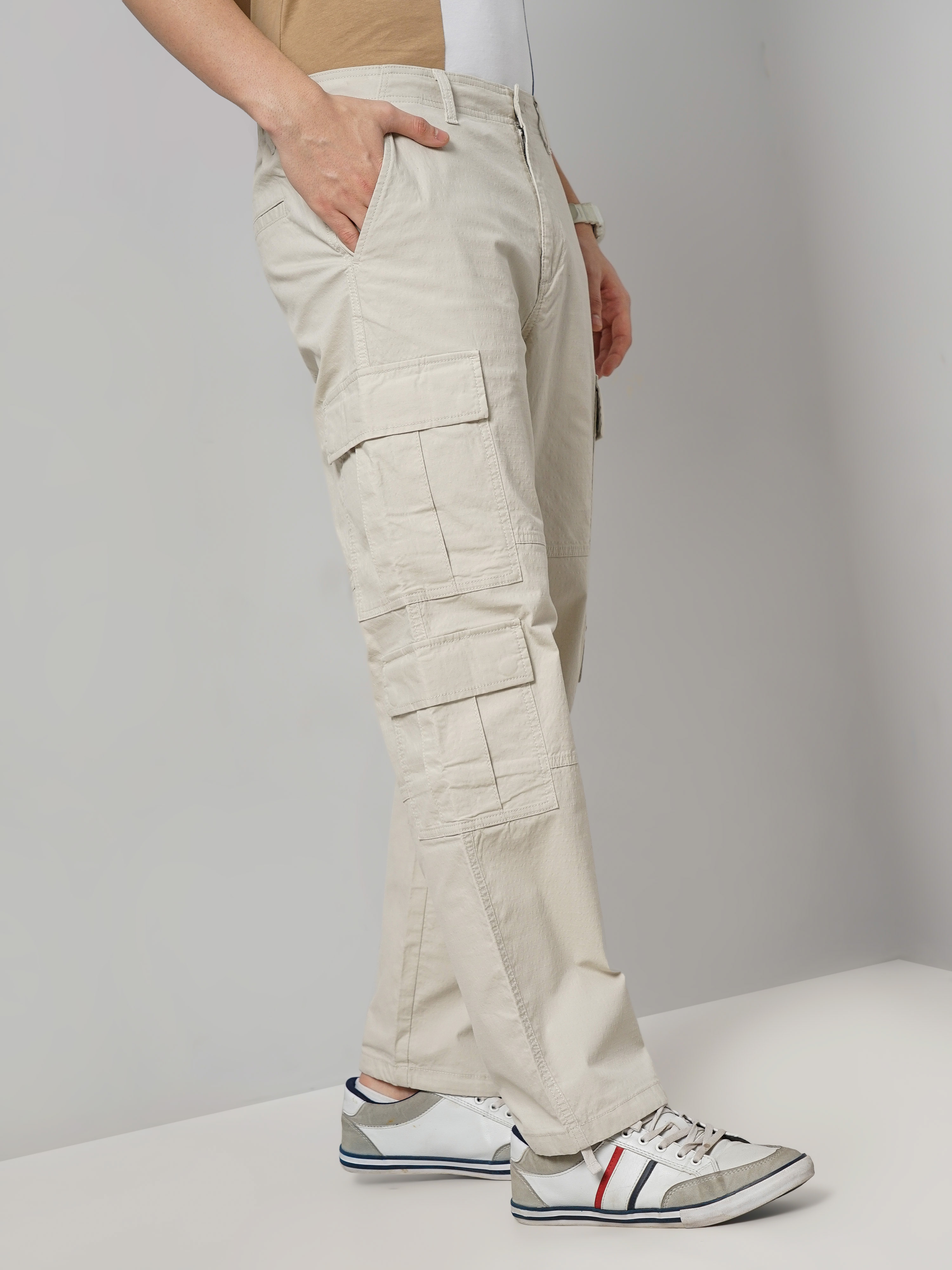 Celio Men Beige Solid Regular Fit Cotton Trousers
