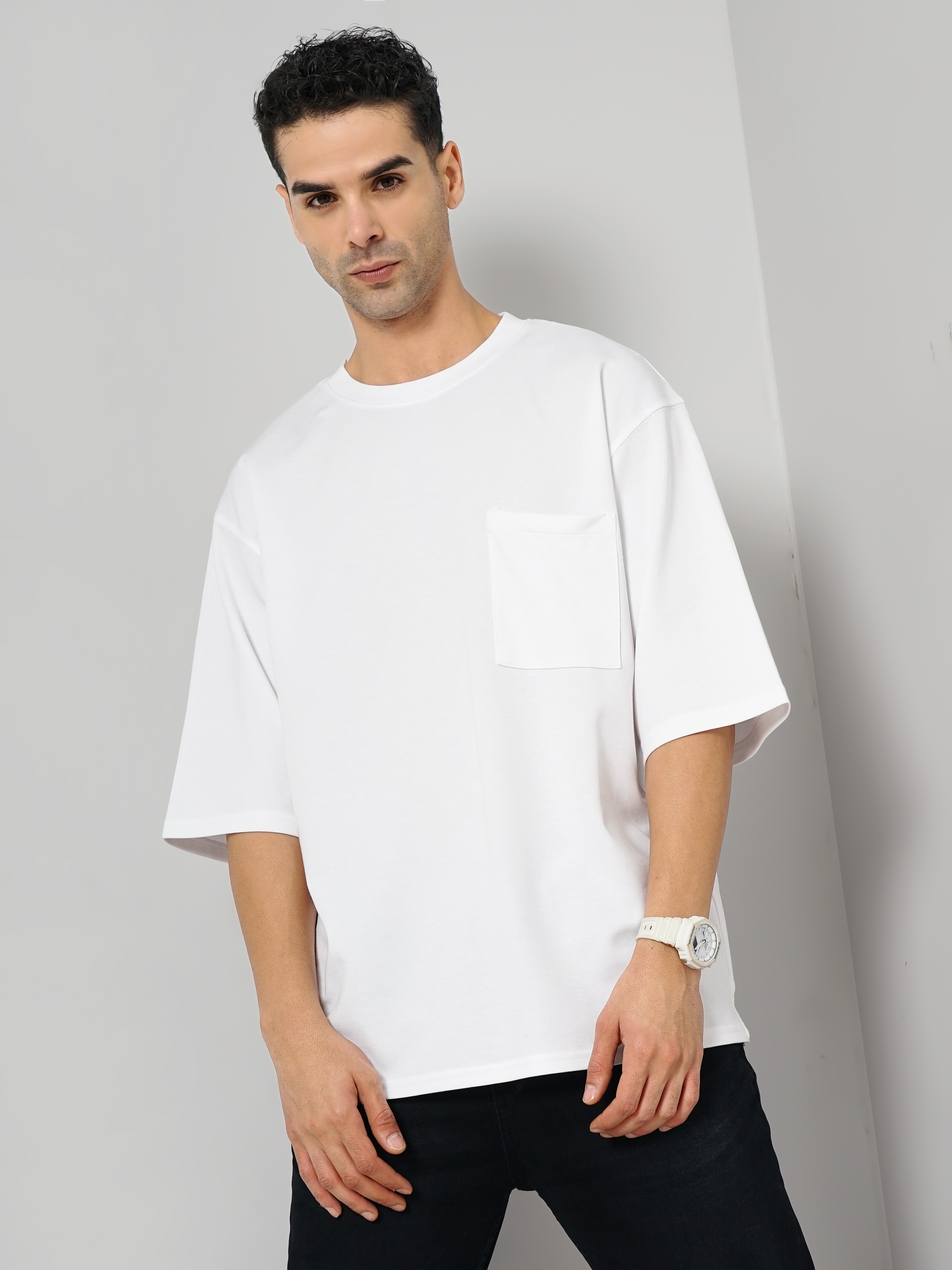 Celio Men Off White Solid Oversized Cotton Tshirts