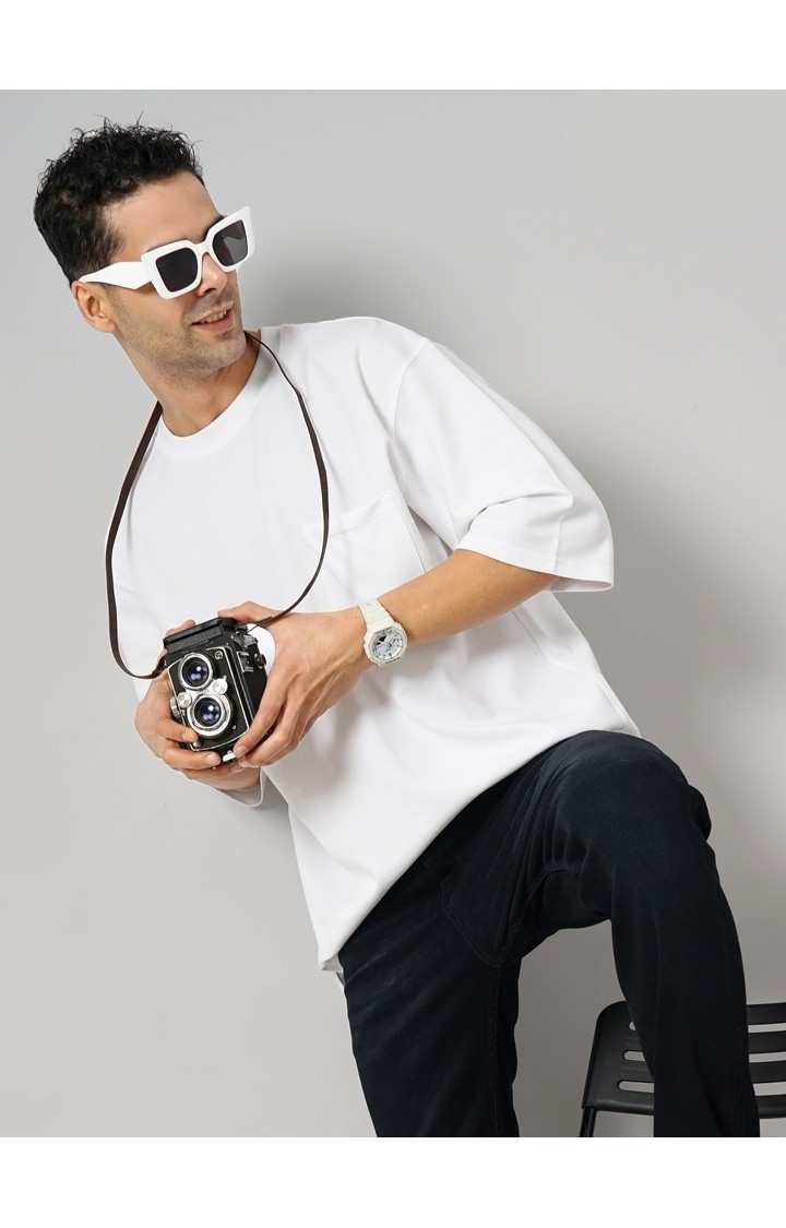 Celio Men Off White Solid Oversized Cotton Tshirts