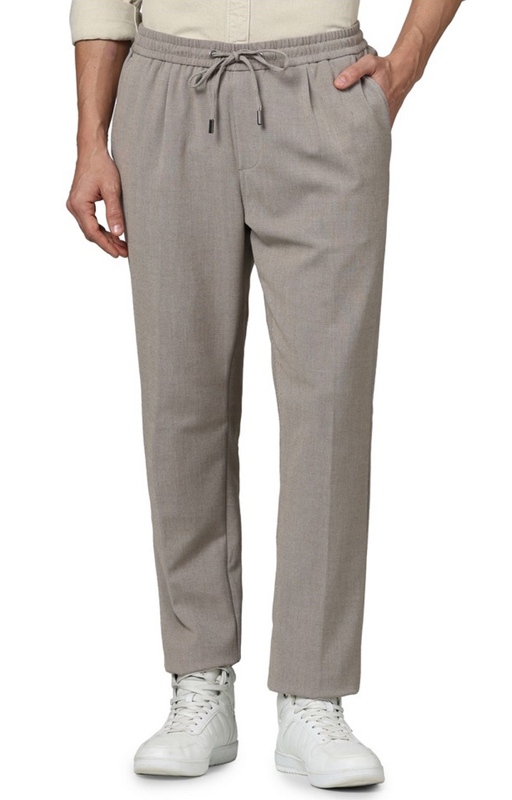 celio | Celio Men Beige Solid Regular Fit Polyester Fashion Casual Trousers