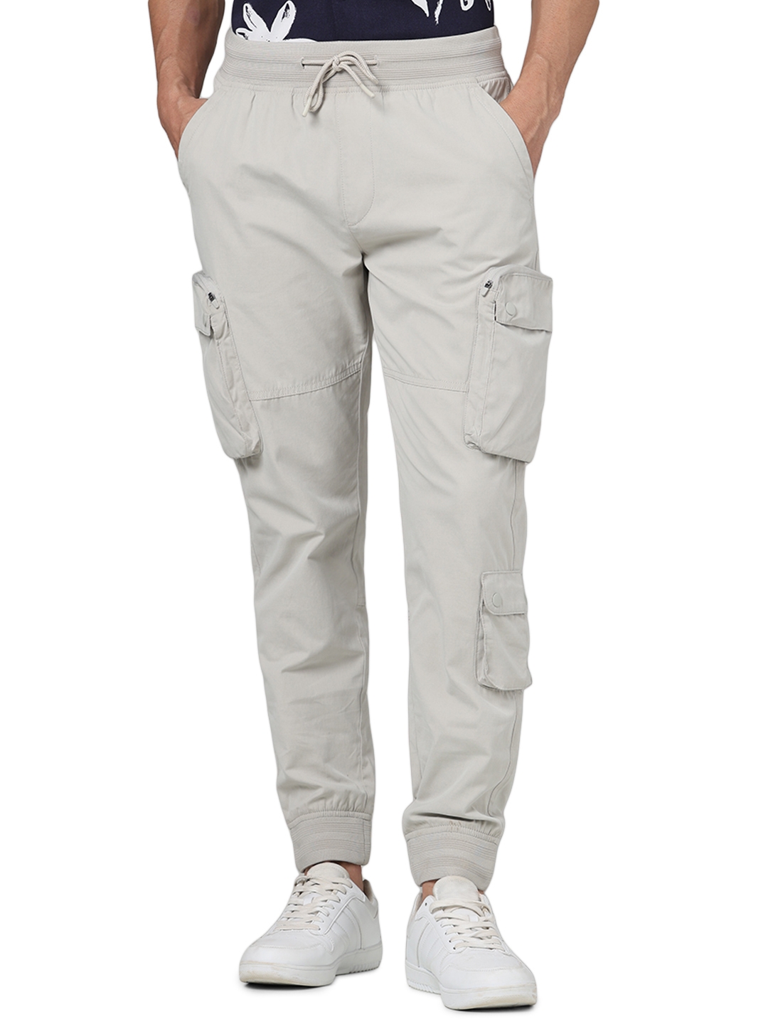 Celio Men Beige Solid Regular Fit Polyester Cargo Trousers