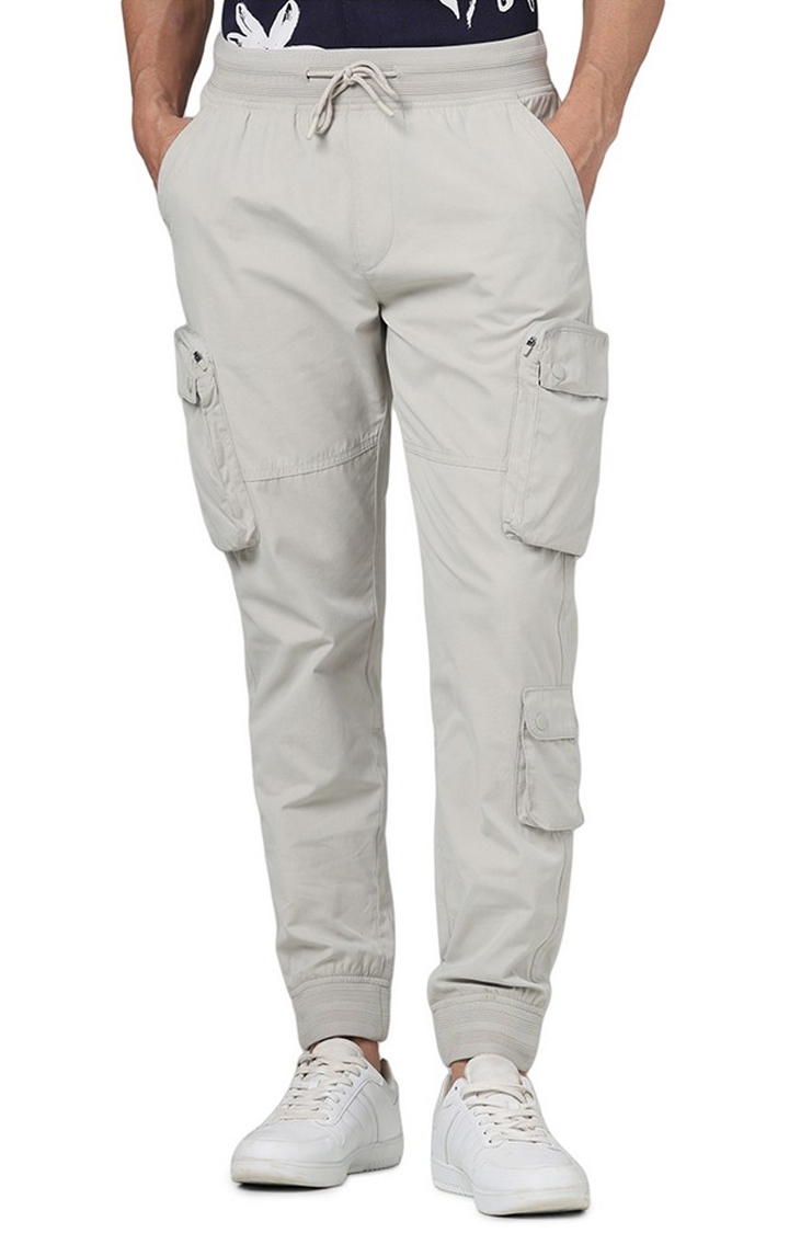 celio | Celio Men Beige Solid Regular Fit Polyester Cargo Trousers