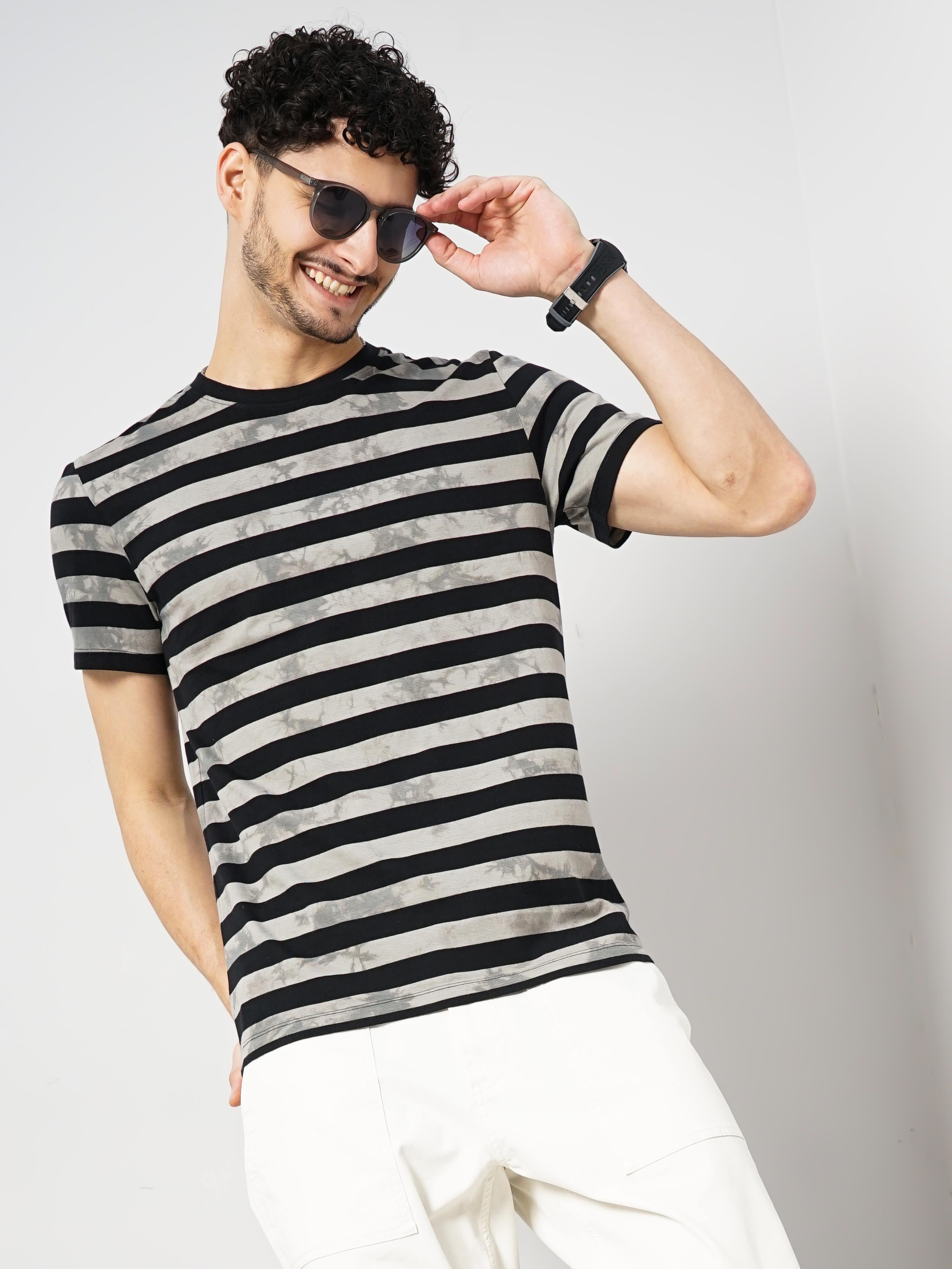 Celio Men Grey Striped Regular Fit Cotton Fashion Tshirt