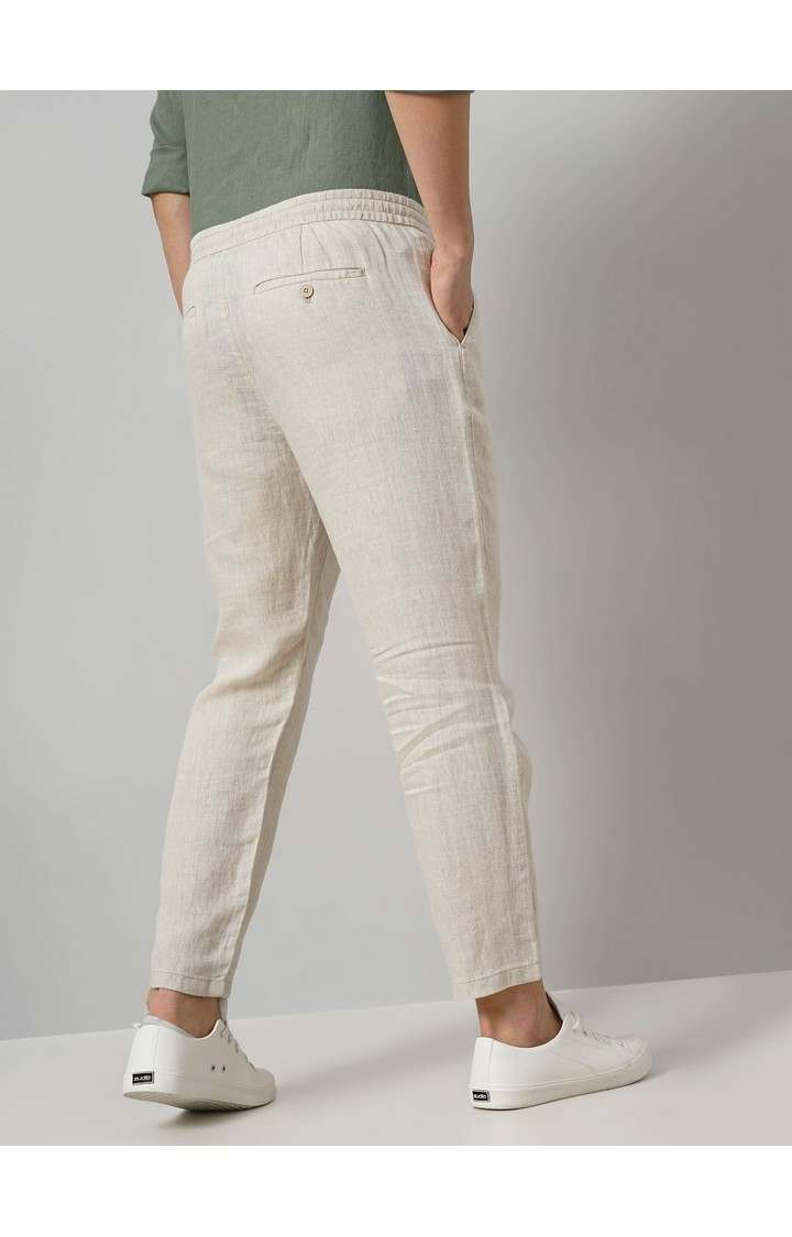 Celio Men Off White Solid Regular Fit Linen Casual Trousers