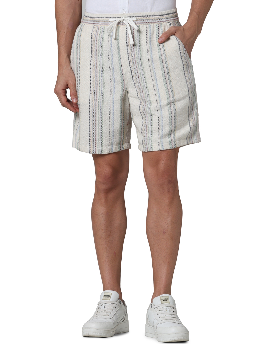 celio | Celio Men Off White Striped Regular Fit Cotton Fashion Shorts