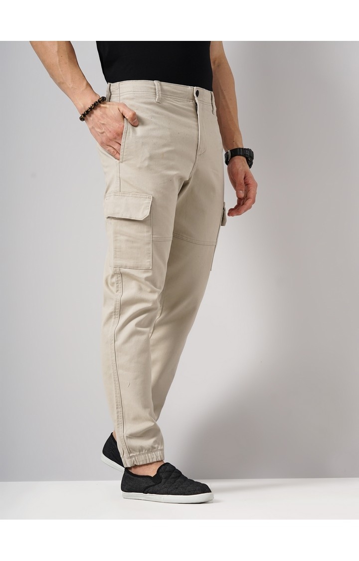 Celio Men Beige Solid Slim Fit Cotton Cargo Trousers