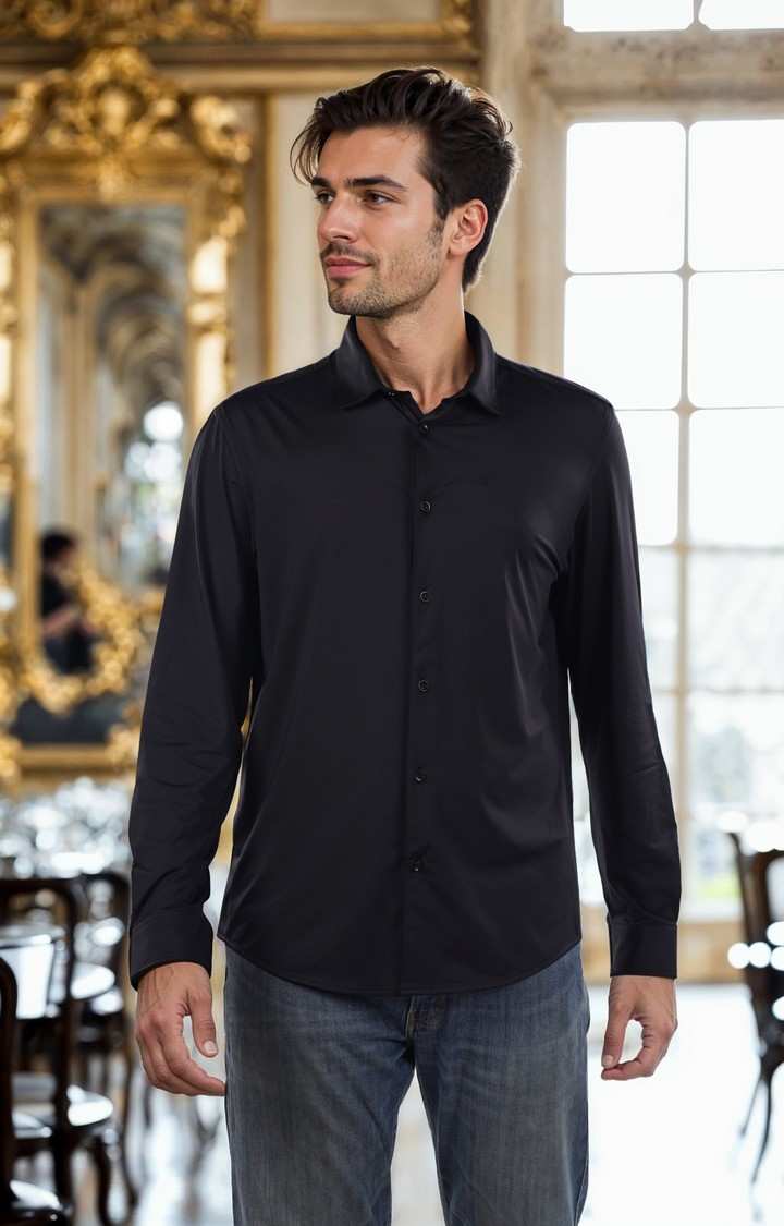 Celio Men Black Solid Regular Fit Nylon Knit Shirts