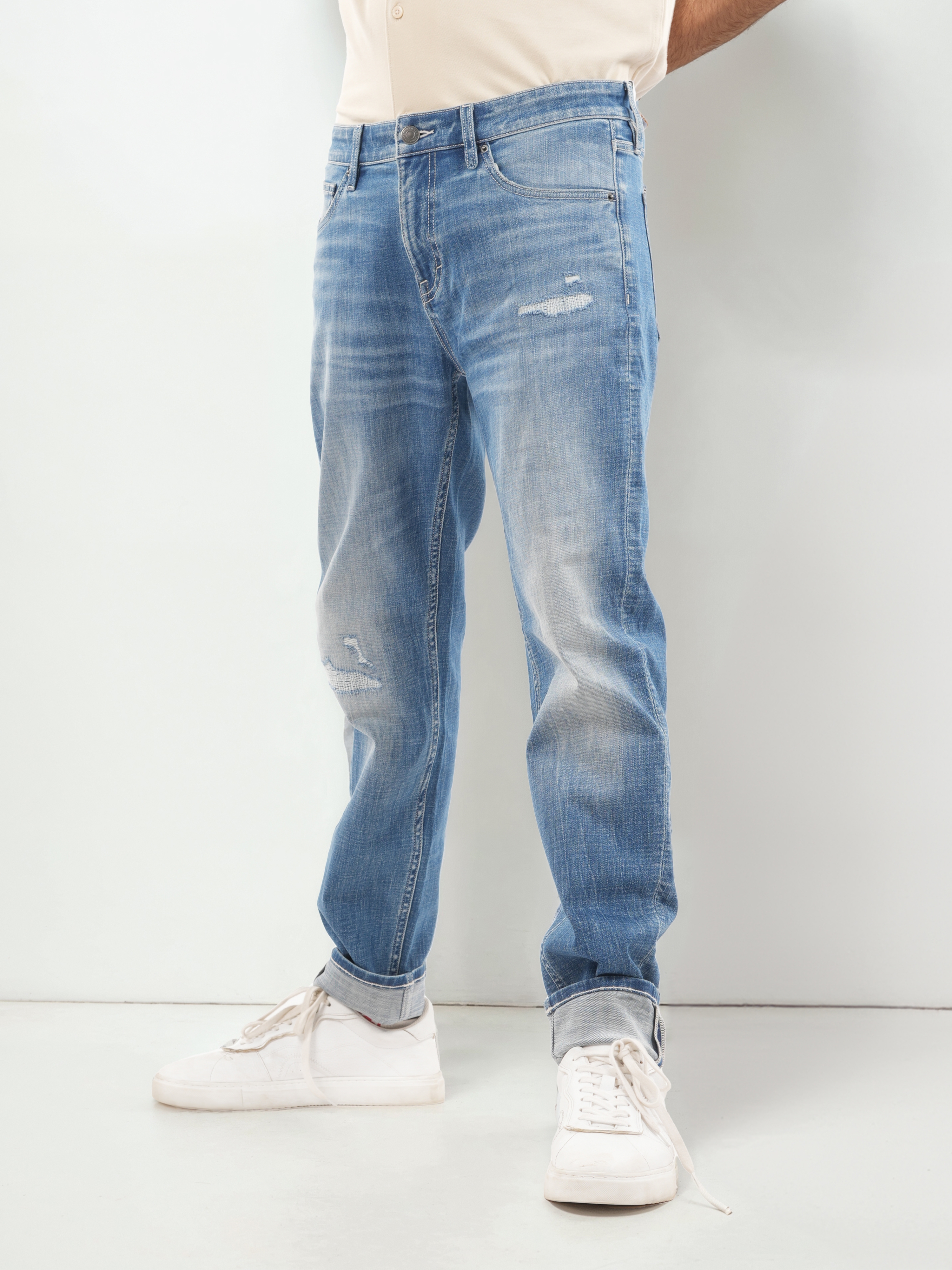 celio | Celio Men Black Solid Slim Fit Cotton Distress Denim Jeans