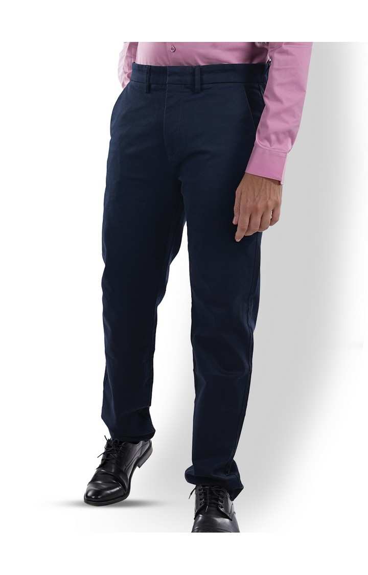 Celio Men Navy Blue Solid Slim Fit Cotton Stay Trousers