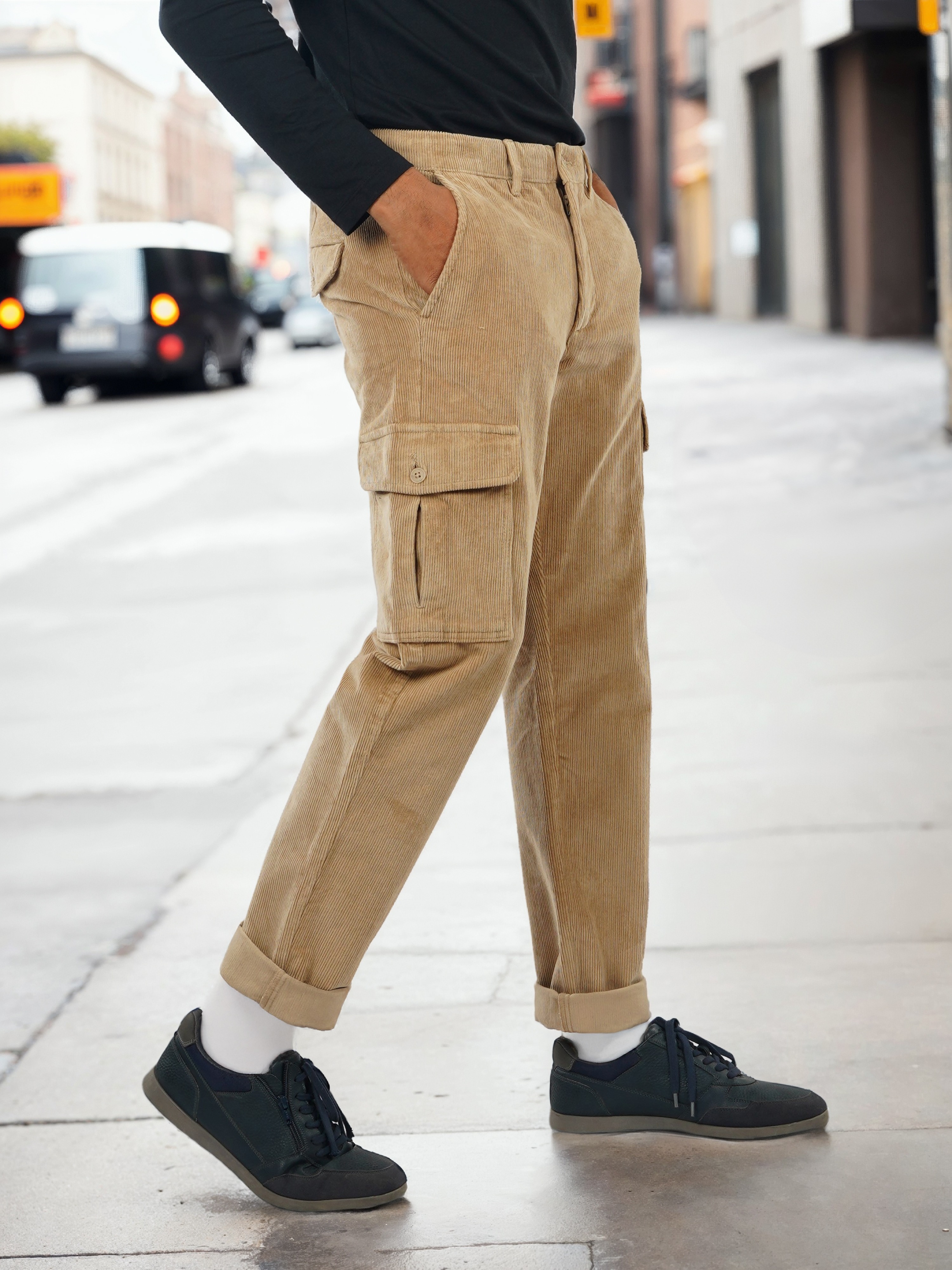 Celio Men Beige Solid Straight Fit Cotton Cargo Trousers