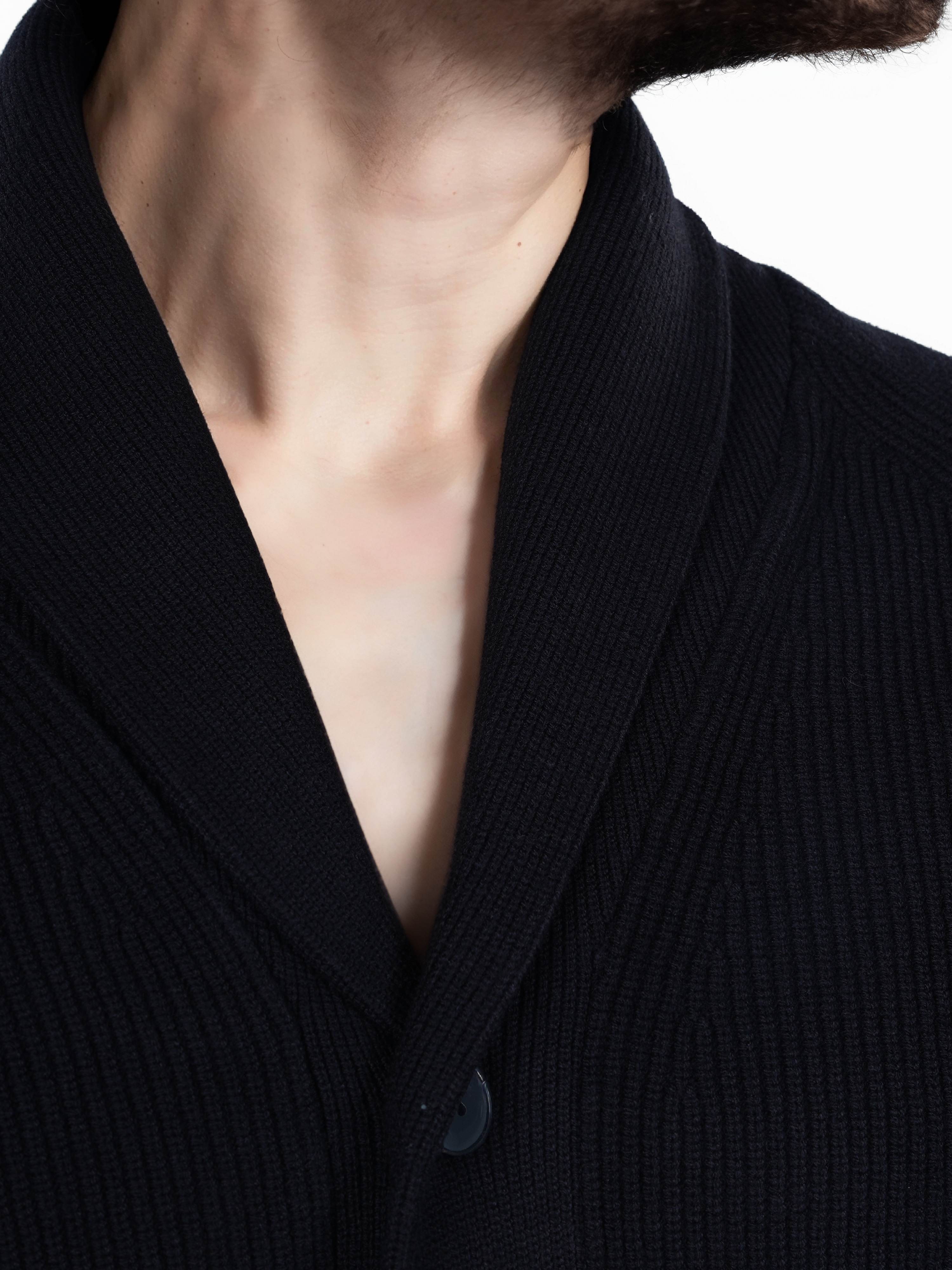 Celio Men Black Solid Relaxed Fit Polyester Cardigan