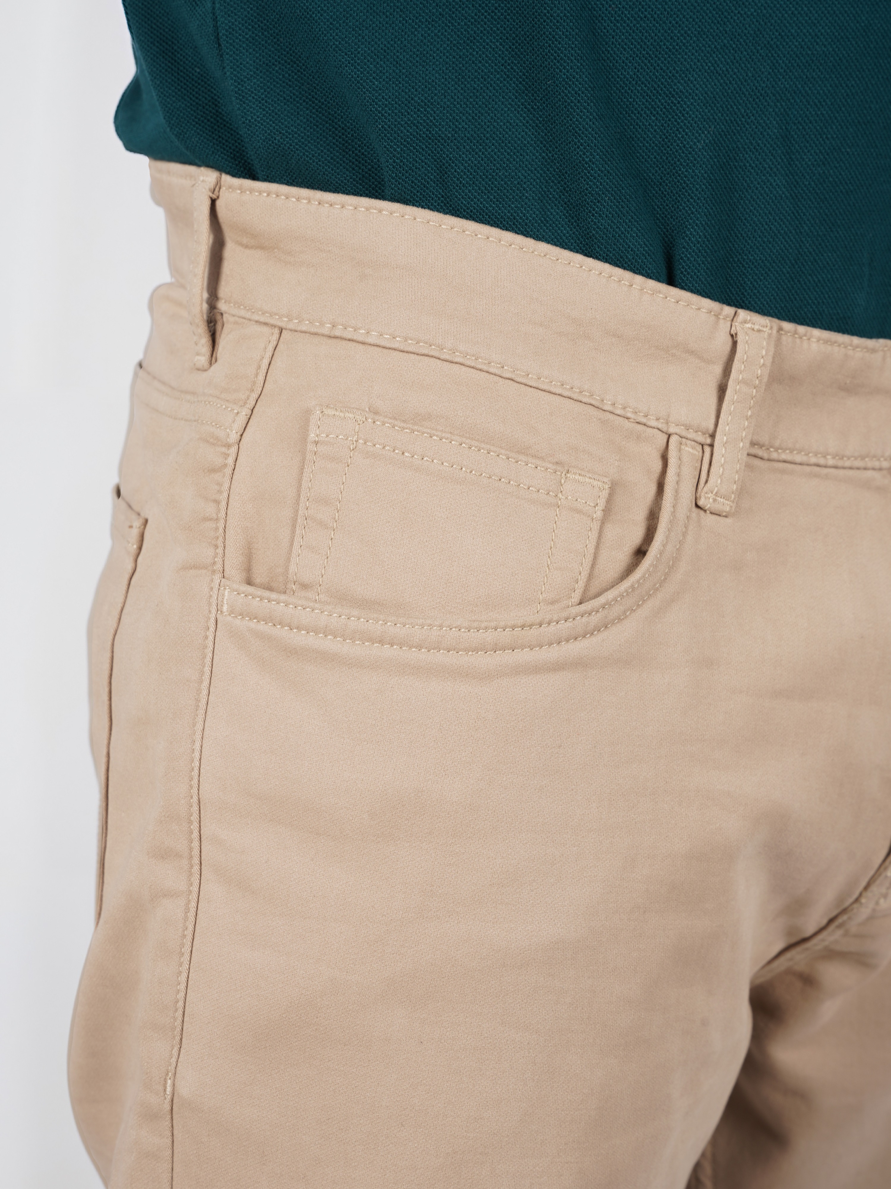 Celio Men Beige Solid Slim Fit Cotton Fashion Trouser