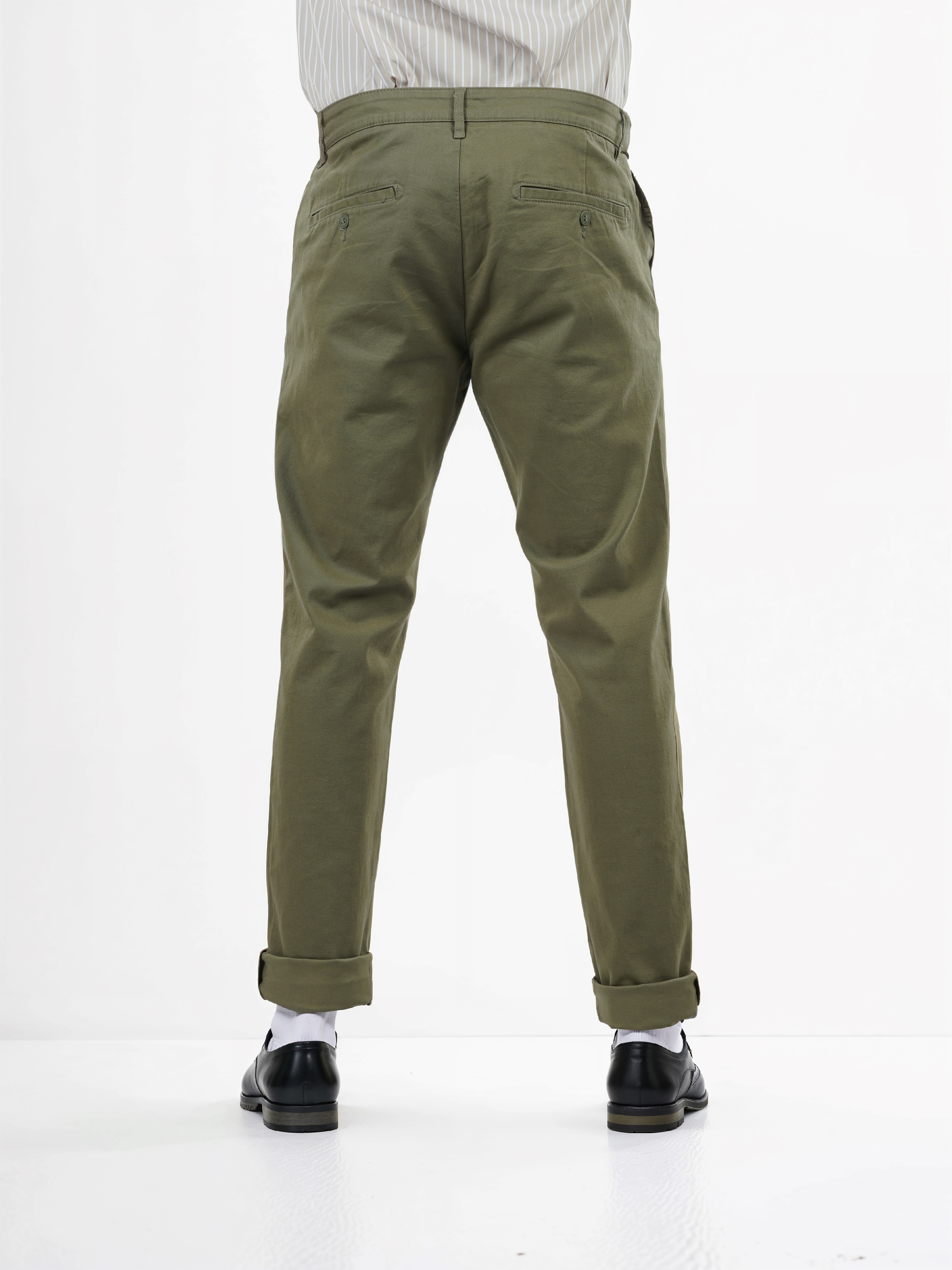 Celio Men Olive Solid Slim Fit Cotton Trousers