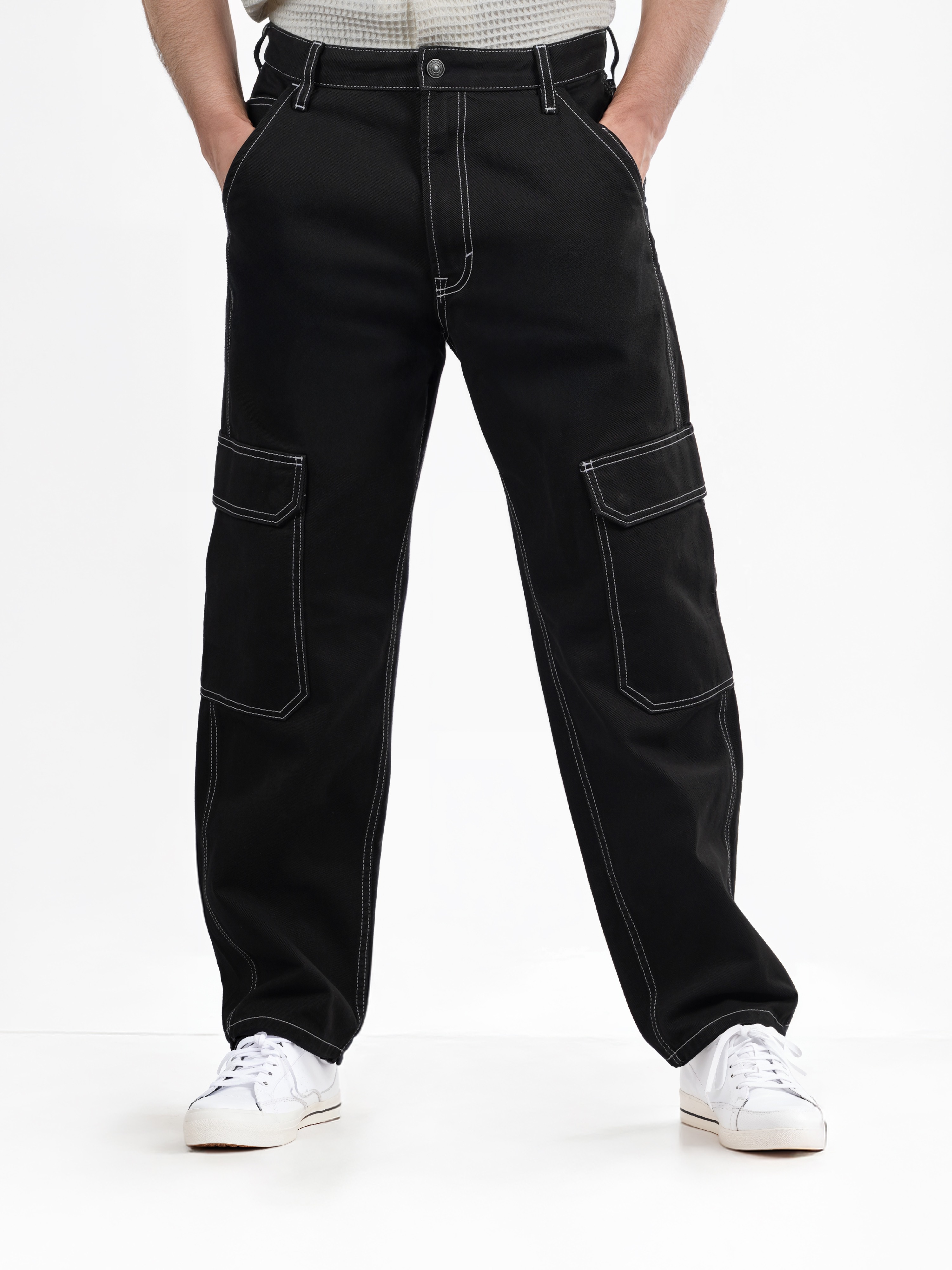Celio Men Black Solid Relaxed Fit Cotton Jeans