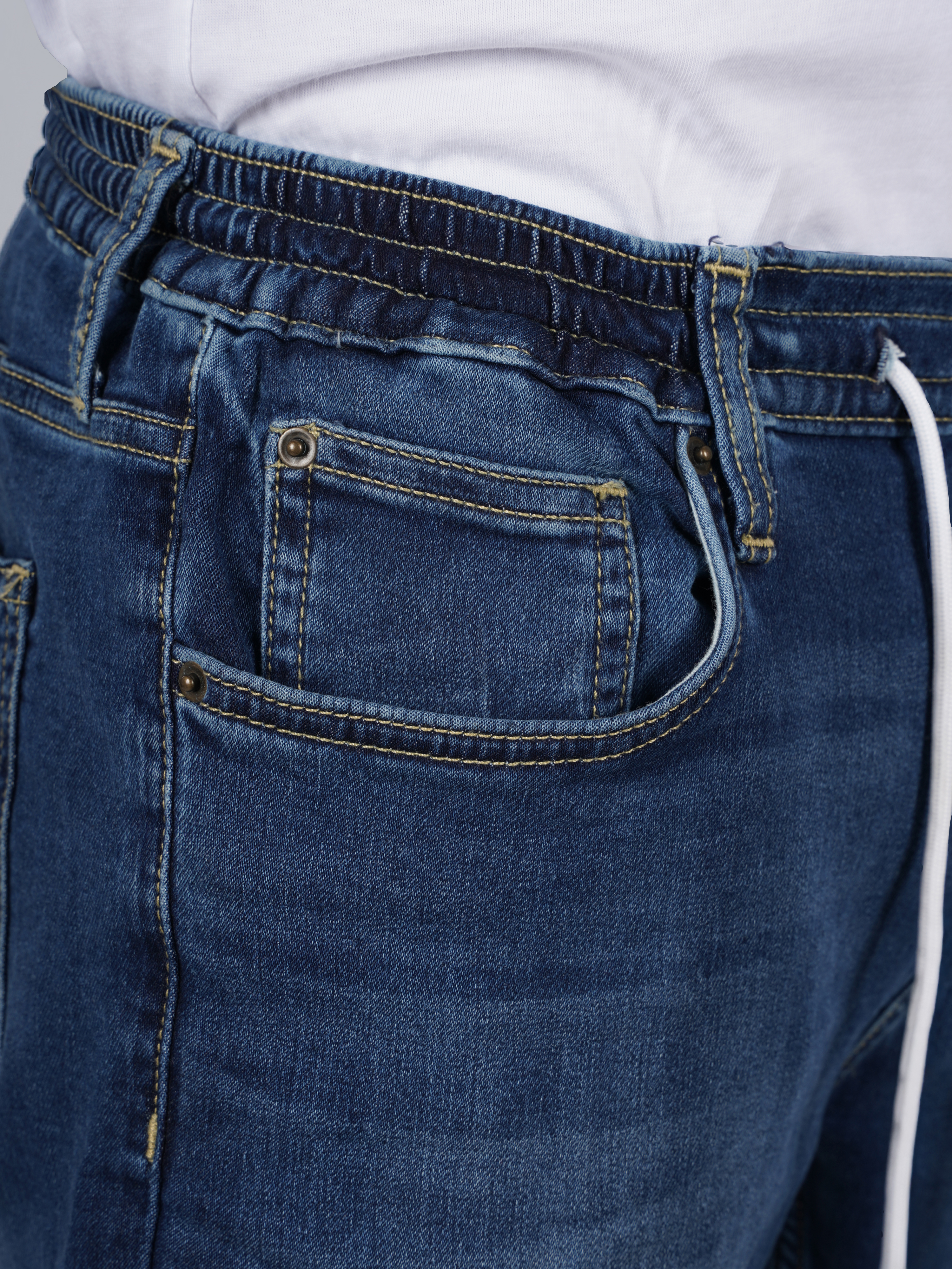 Celio Men Blue Solid Slim Fit Cotton Jogger Jeans