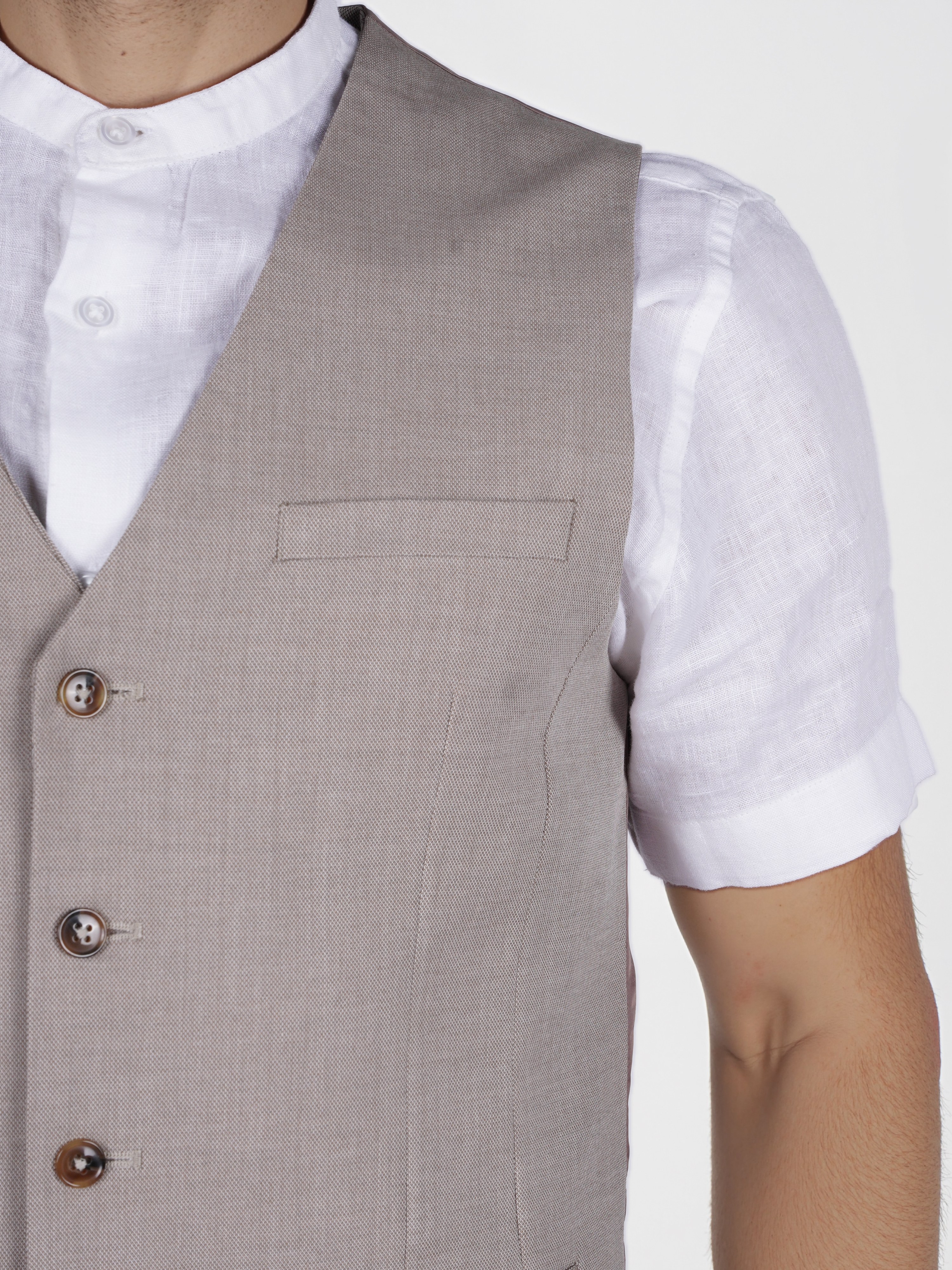 Celio Men Beige Solid Slim Fit Viscose Rayon Formal Waistcoat