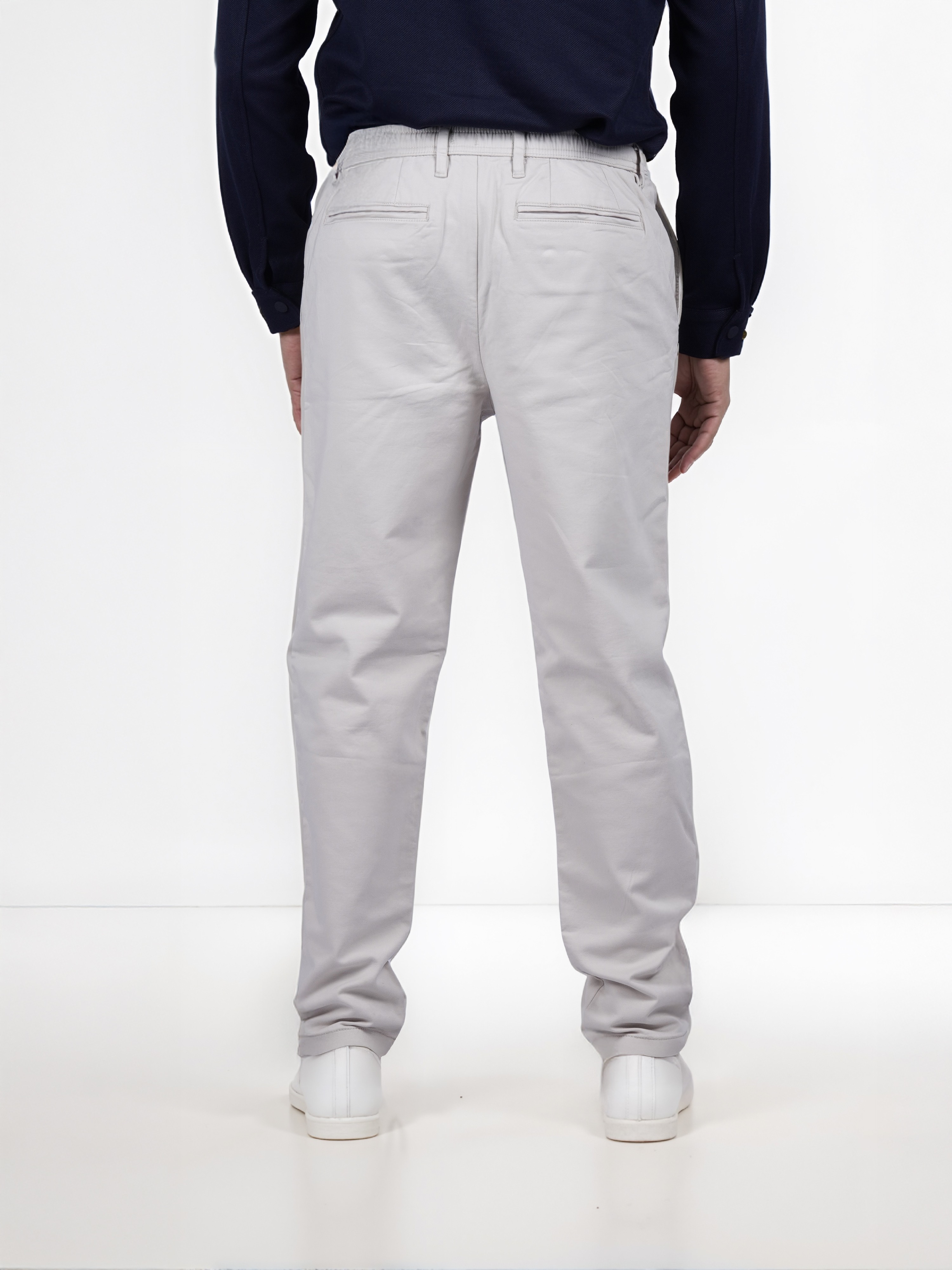Celio Men Beige Solid Slim Fit Cotton Mid-Rise Fashion Trouser