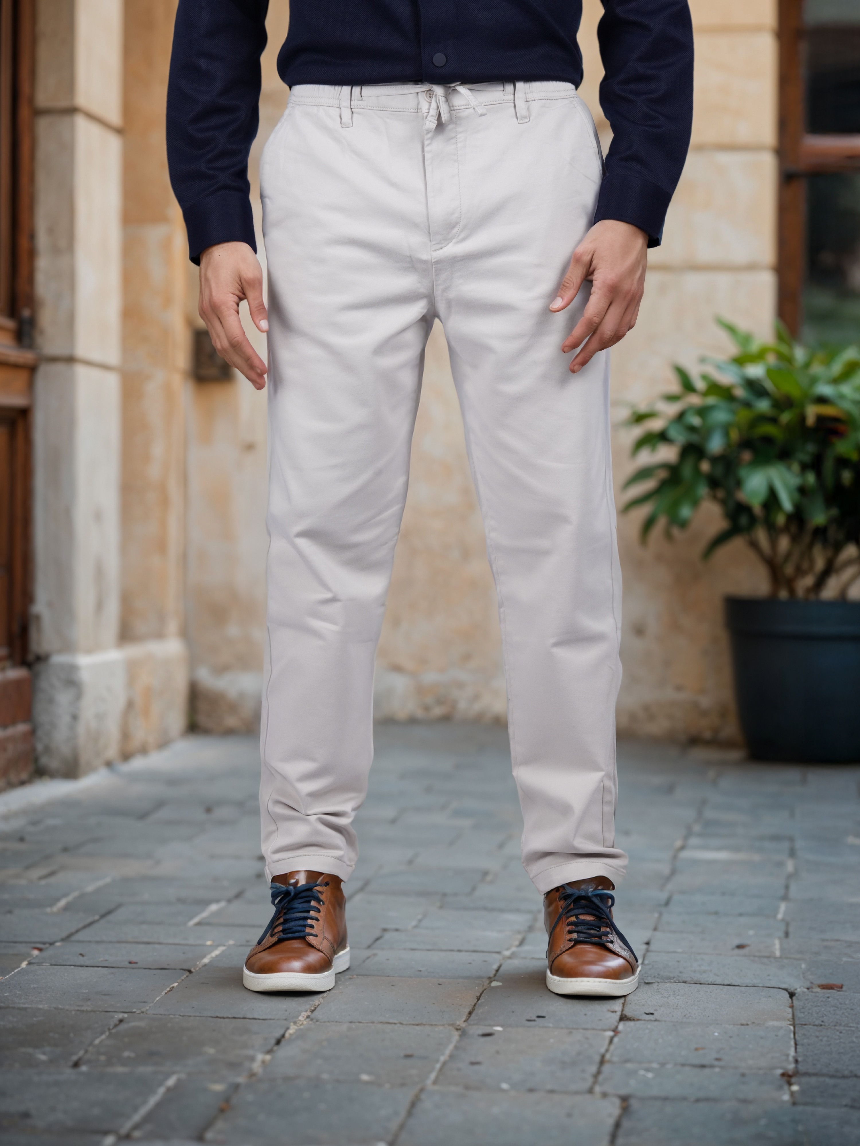 Celio Men Beige Solid Slim Fit Cotton Mid-Rise Fashion Trouser