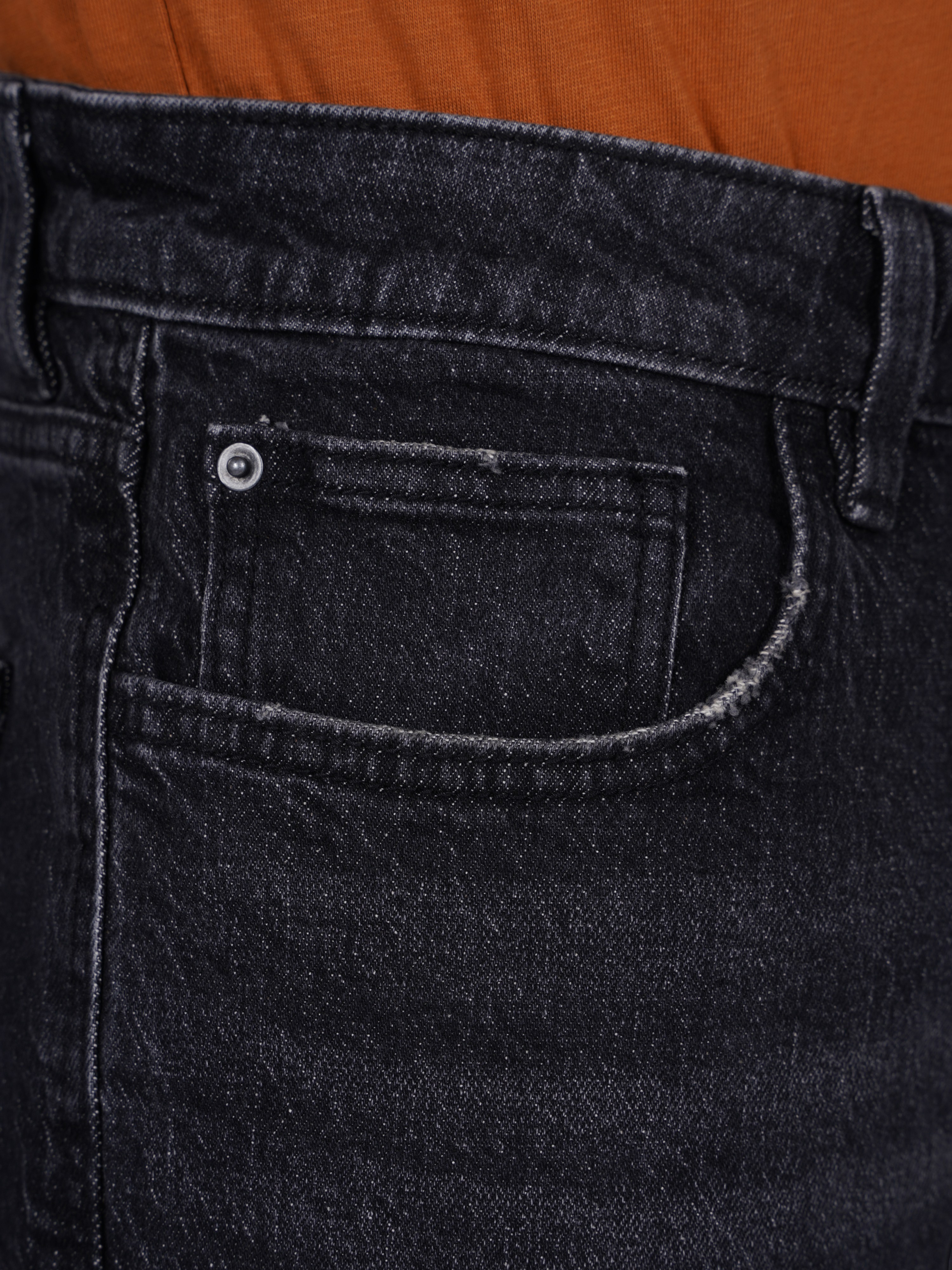 Celio Men Black Solid Regular Fit Cotton Denim Bermuda Shorts