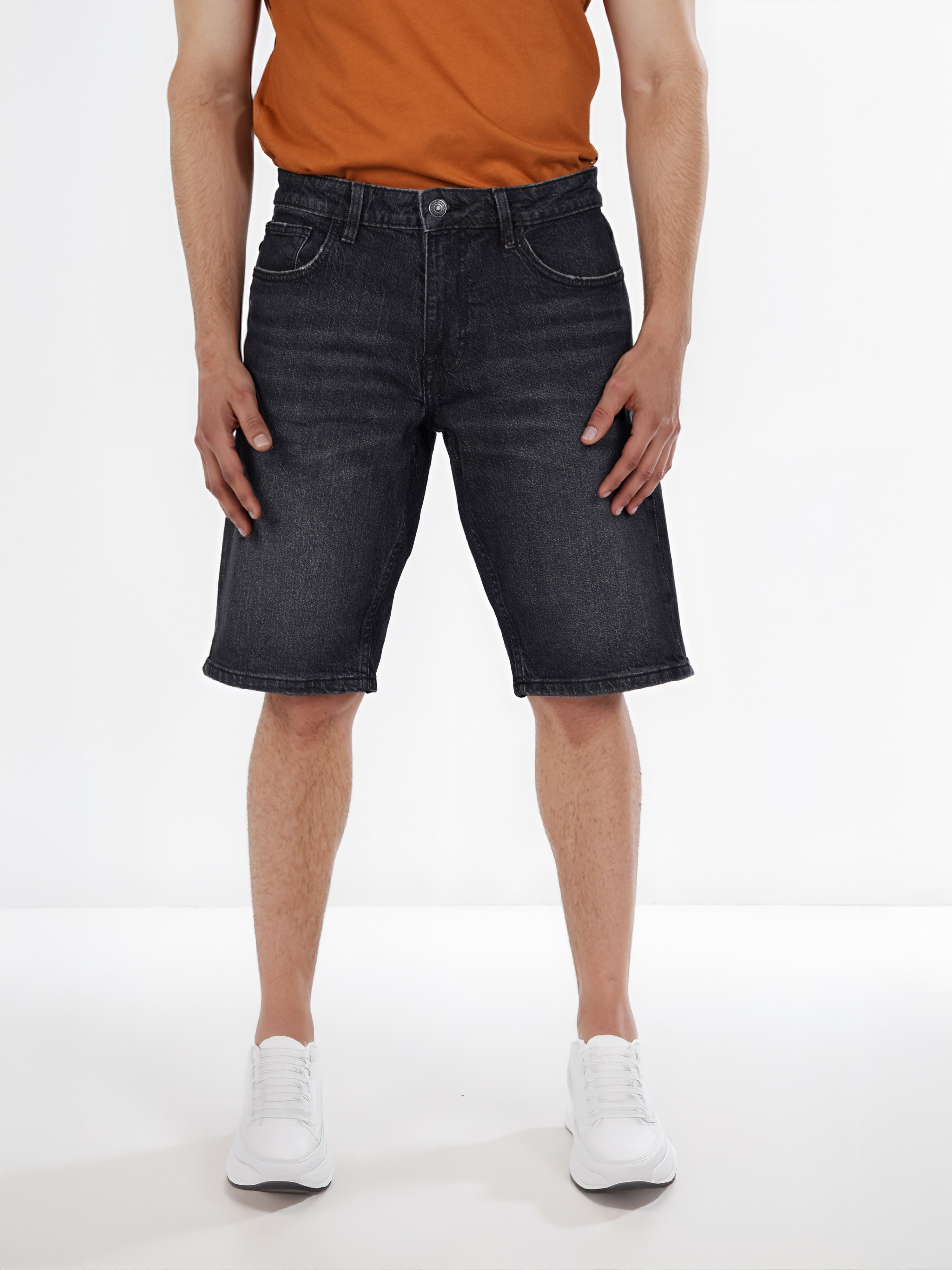 Celio Men Black Solid Regular Fit Cotton Denim Bermuda Shorts