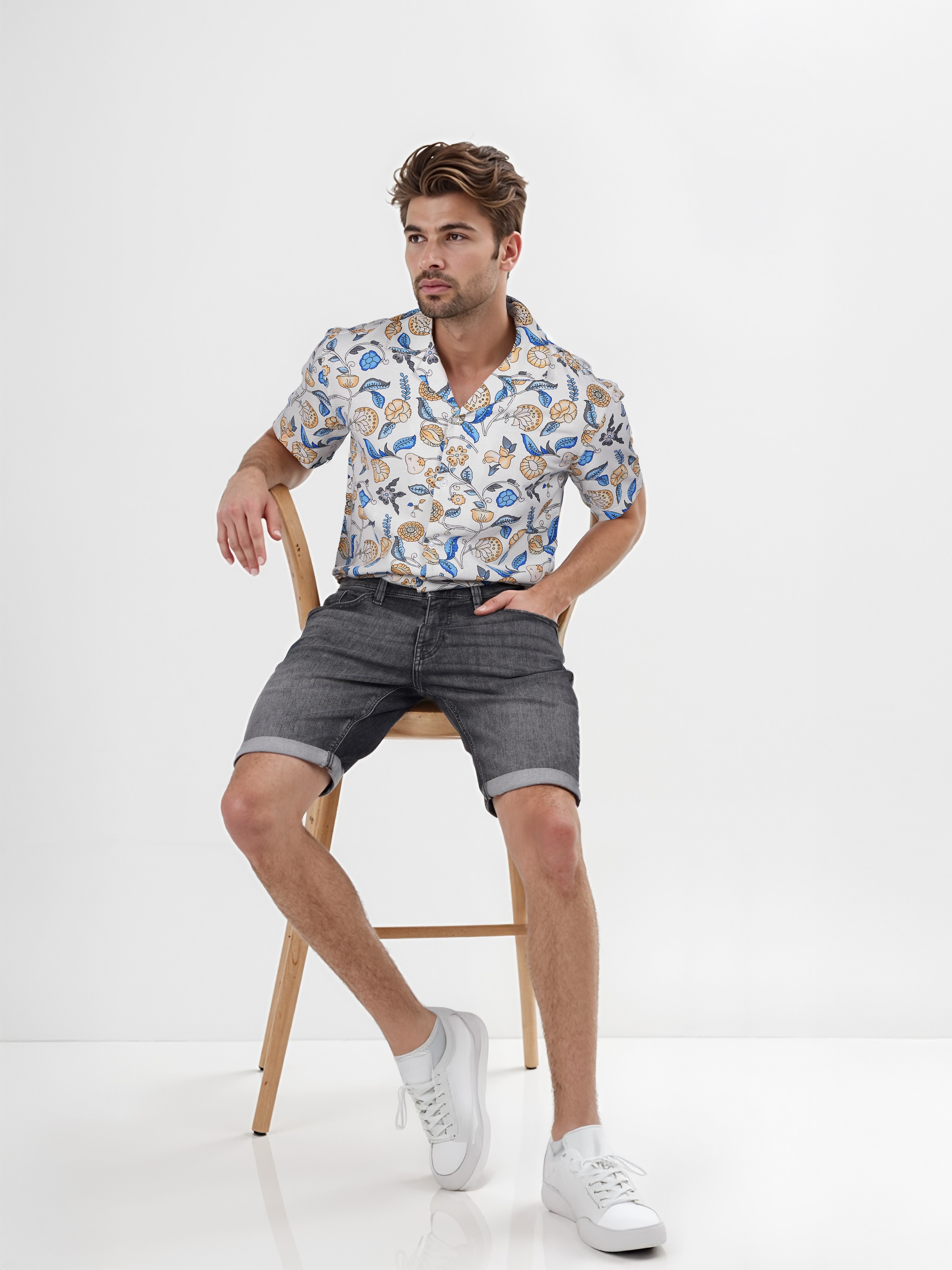 Celio Men Black Solid Regular Fit Cotton Mid-Rise Denim Bermuda Shorts