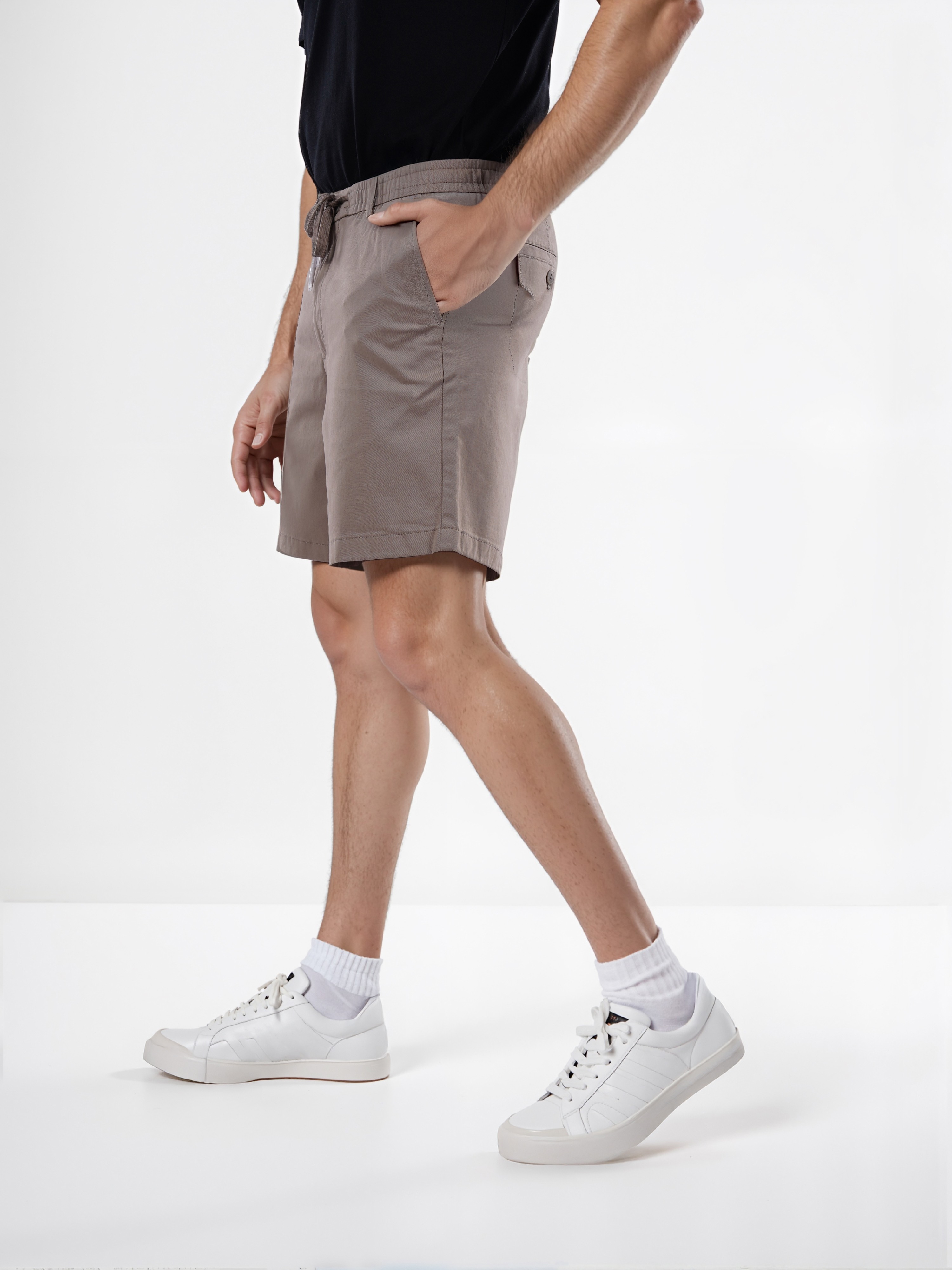 Celio Men Beige Solid Regular Fit Drawstring Cotton Fashion Bermuda Shorts